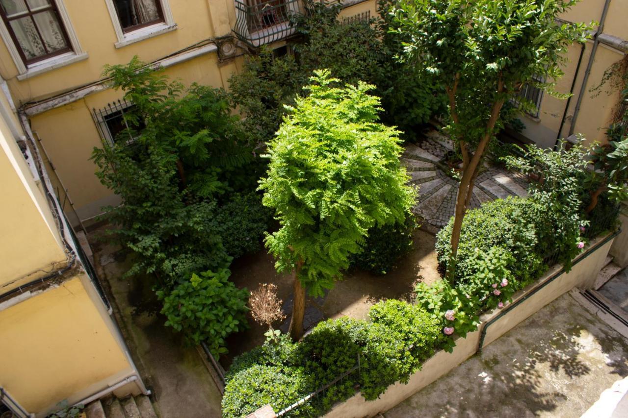 Apartment Historical 135 Sqm Near Galata Tower Istanbul