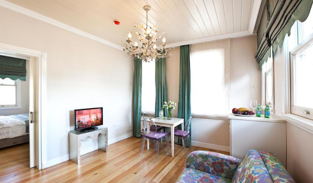 Taximtown Gumussuyu 3* Istanbul