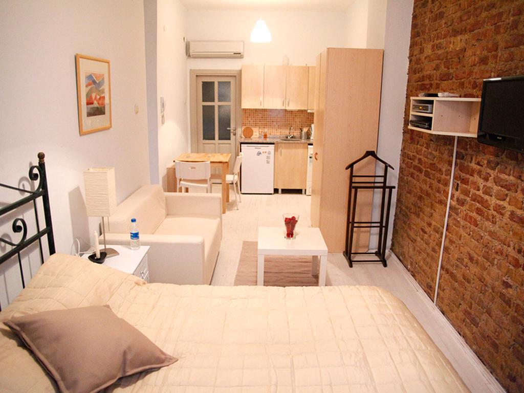 Gen Suites Pera 2*
