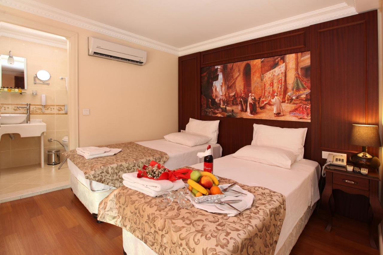 Sirkeci Park 3*
