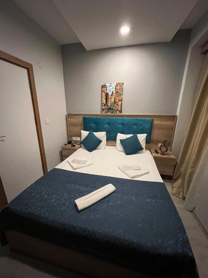 Destinia Pera Otel 4*