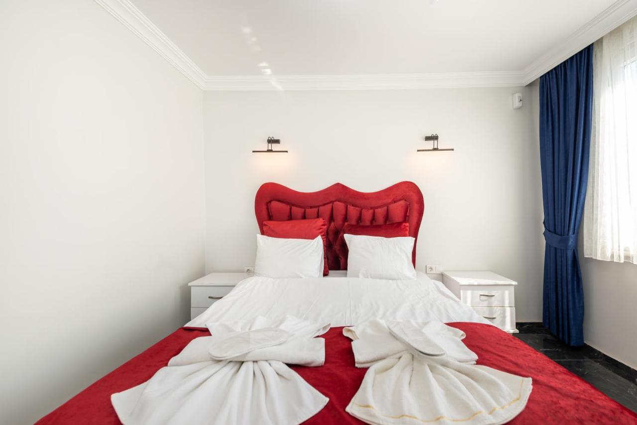Stone Hause Kuecuek Ayasofya Mah Aparthotel *