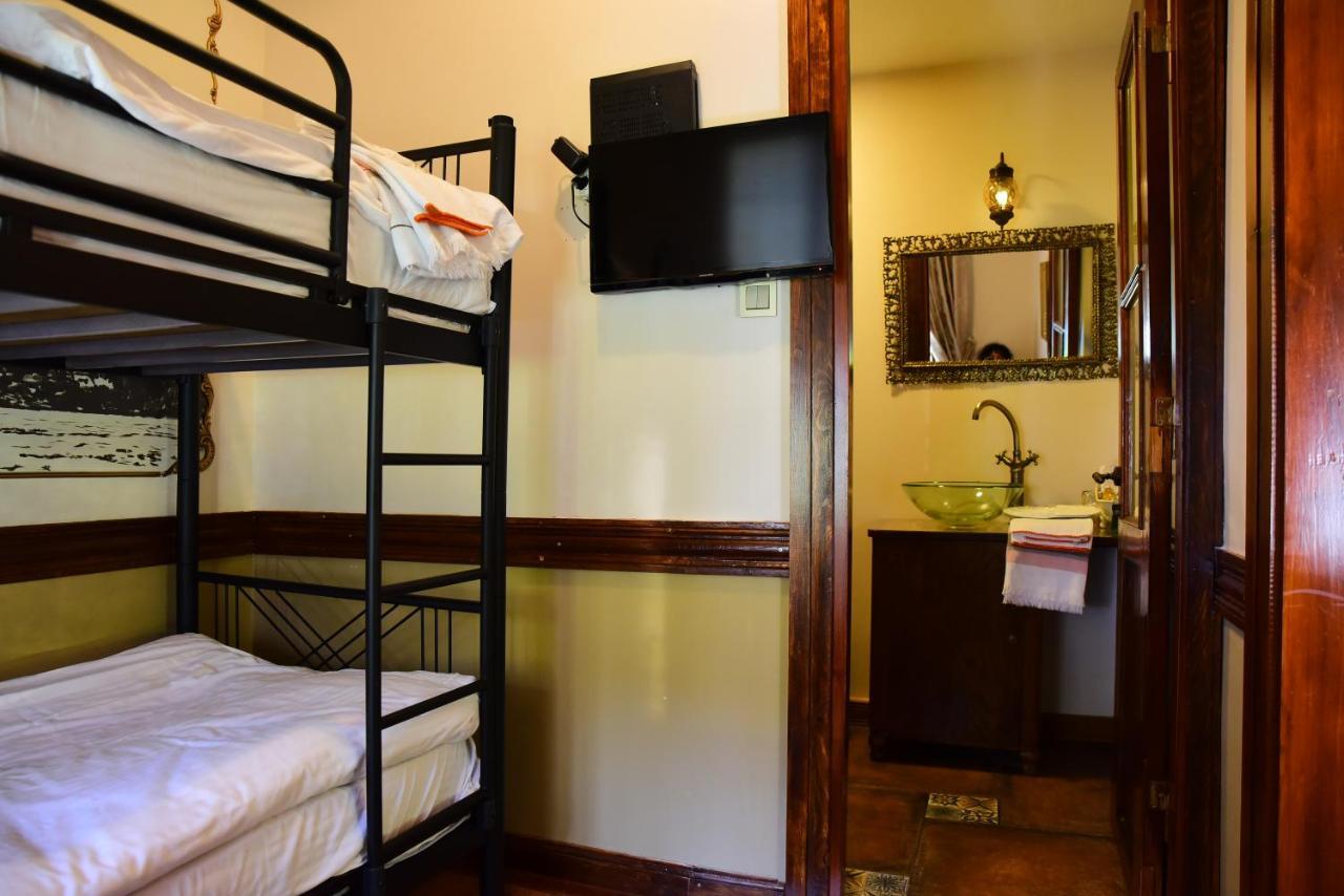 Ottoman By Sera House Bed & Breakfast 3*