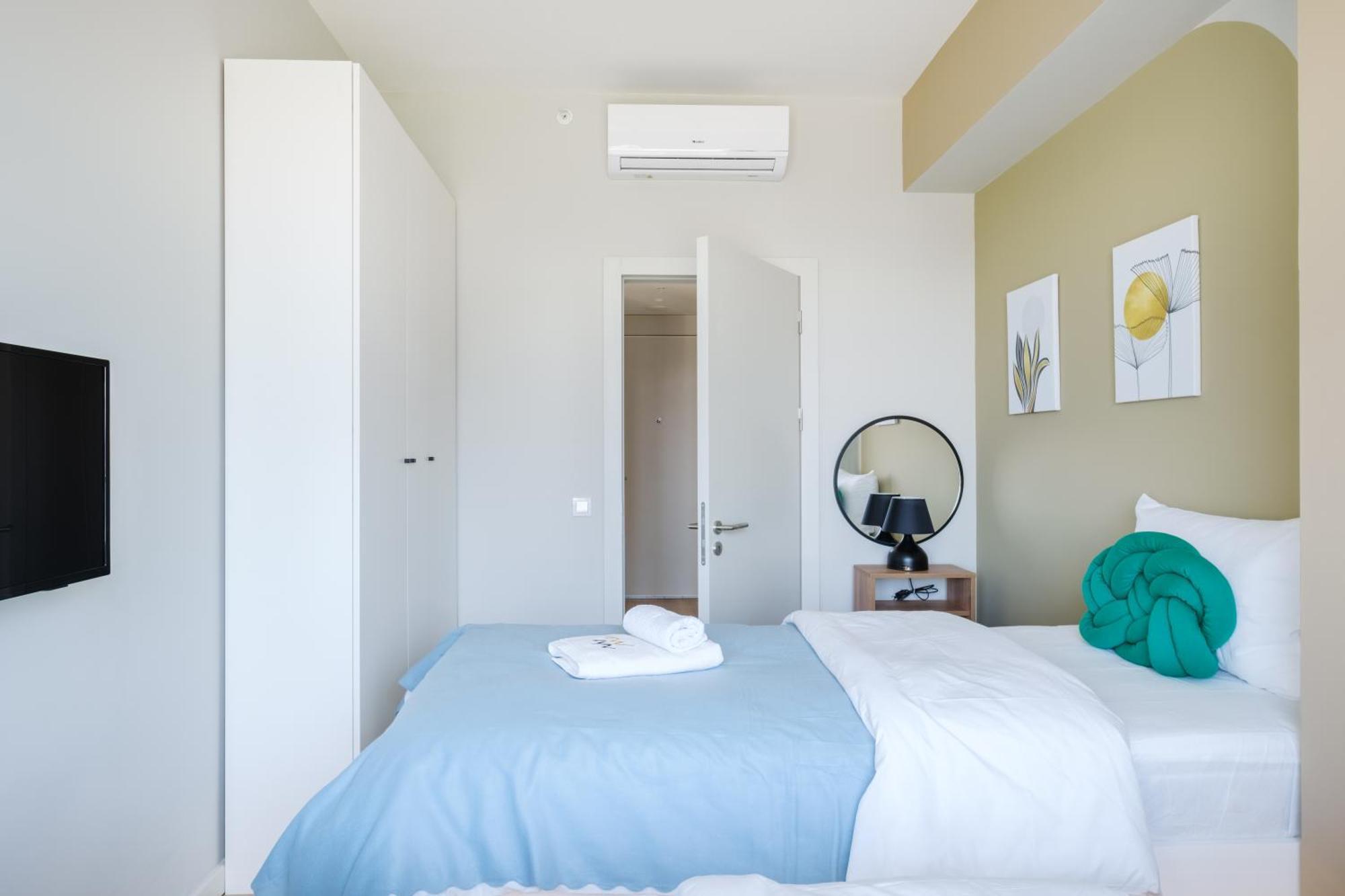 Roya Nova By Newinn Apartment