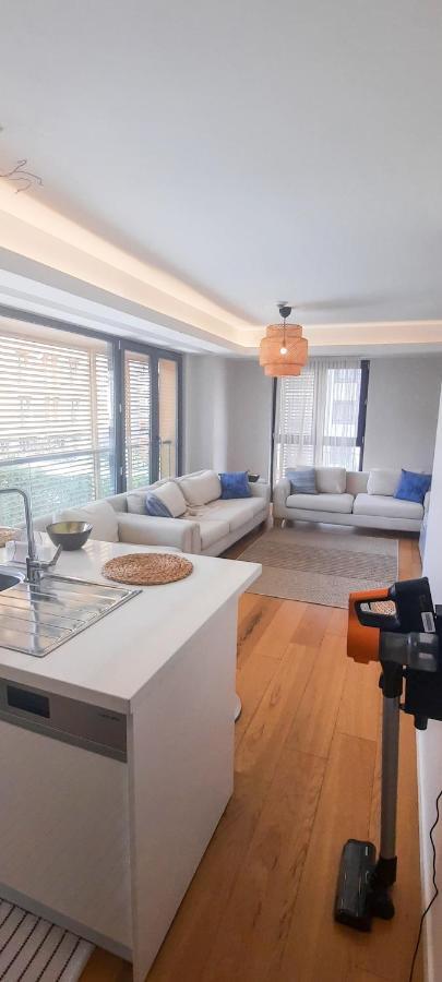 Ultra Lux Flat-great Locationb1 Istanbul