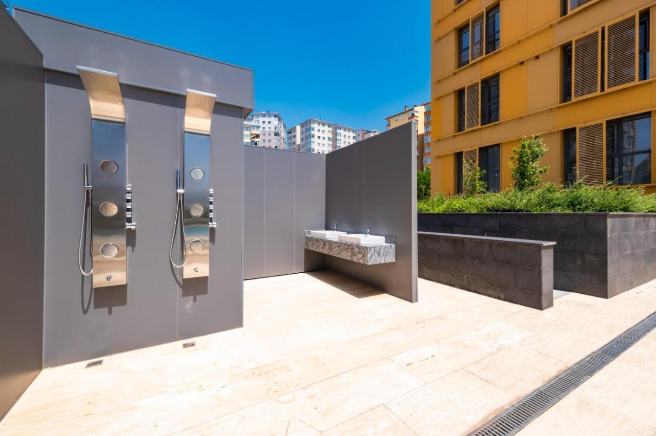 Ultra Lux Flat-great Locationb1