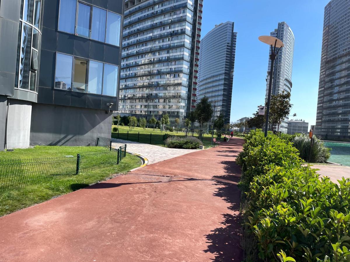 Kozza Park, Next To Akbati Shopping Mall And Tennis Academy * Istanbul