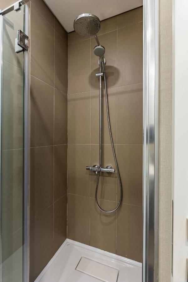 Modern Studio Flat With Panoramic View In Atasehir Apartment Istanbul