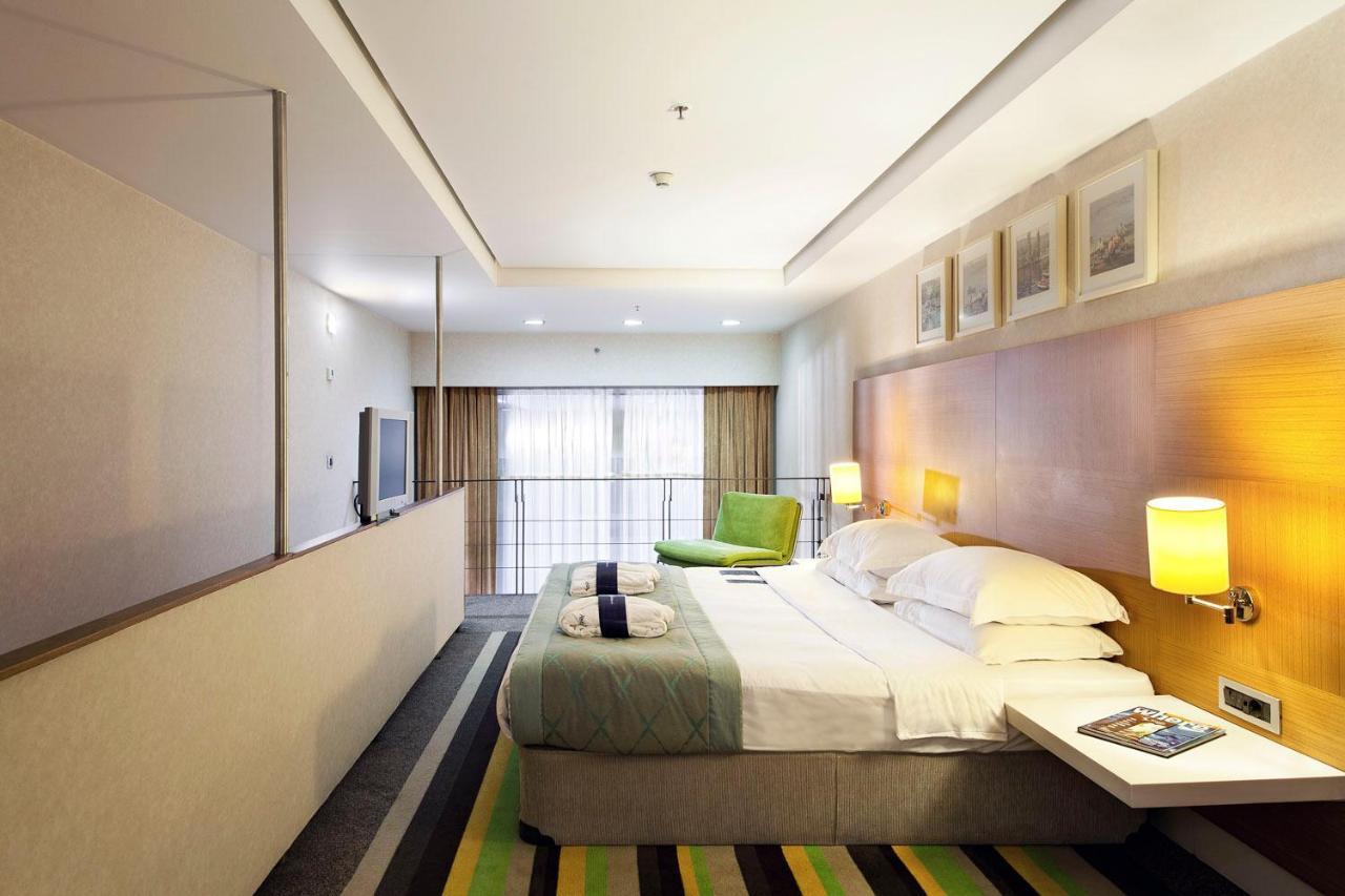 Bh Conference & Airport Hotel