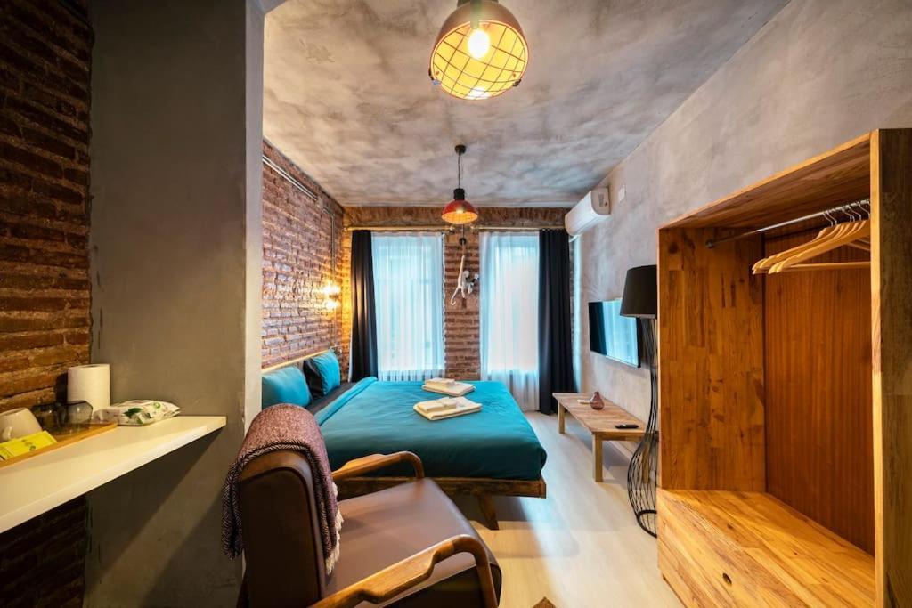 Classy Furnished Studio In The Heart Of Karakoy Apartment