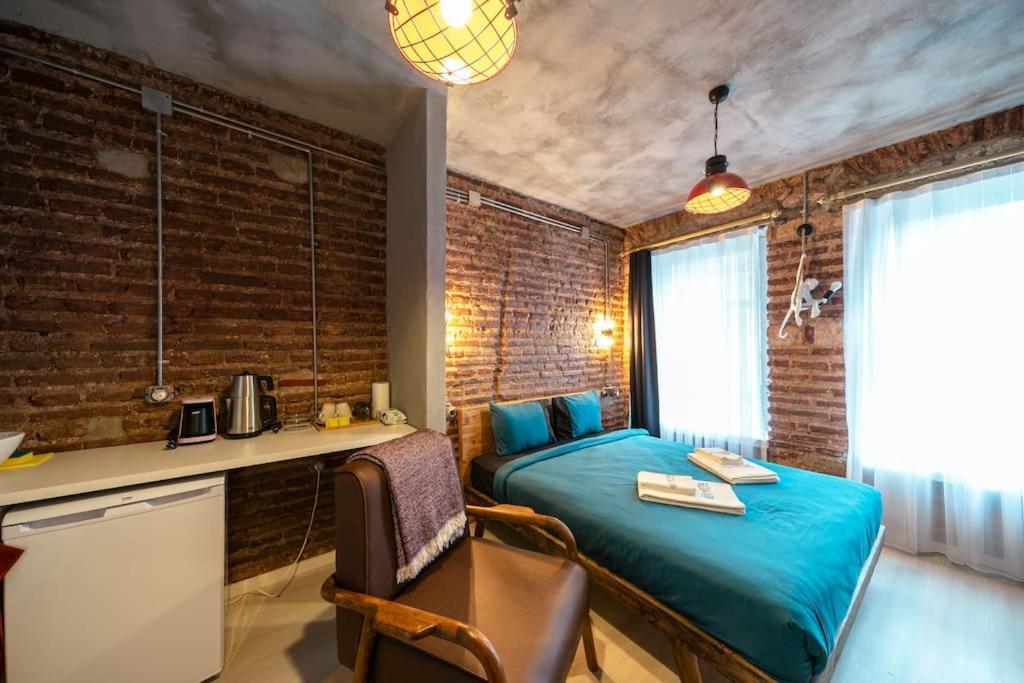 Classy Furnished Studio In The Heart Of Karakoy Apartment