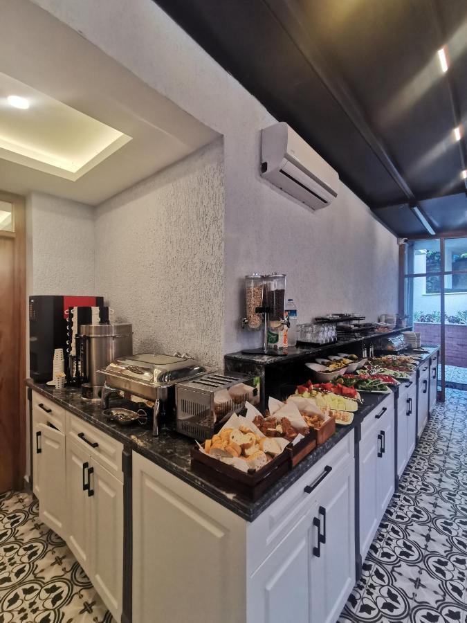 Hotel Luxx Garden 3*