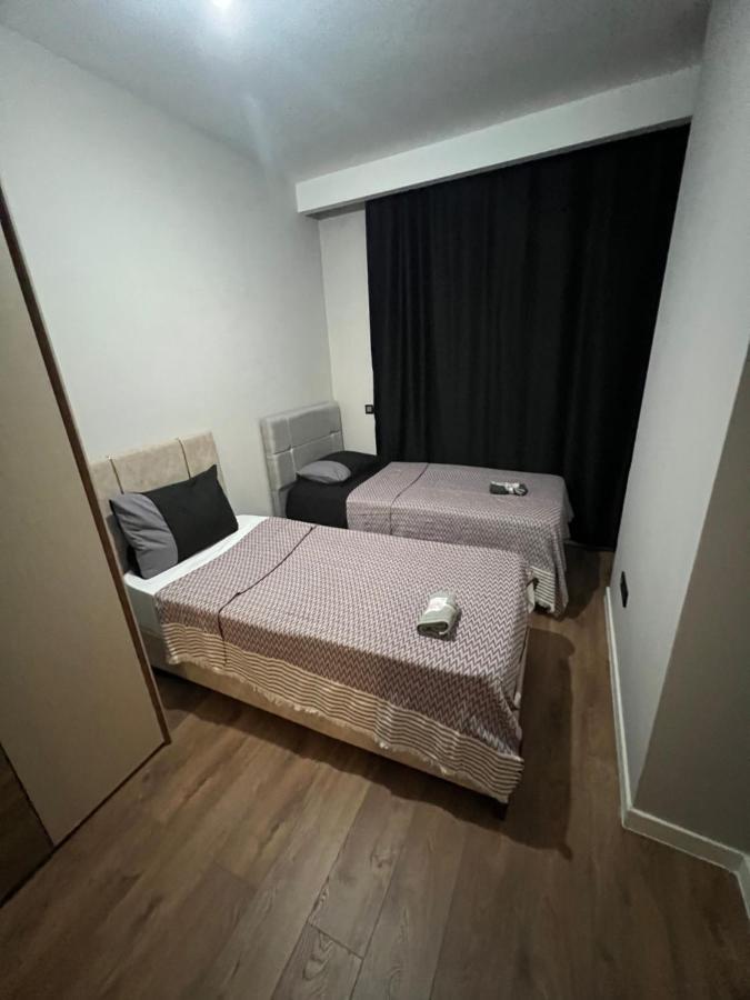 Toya Next F Apartment *