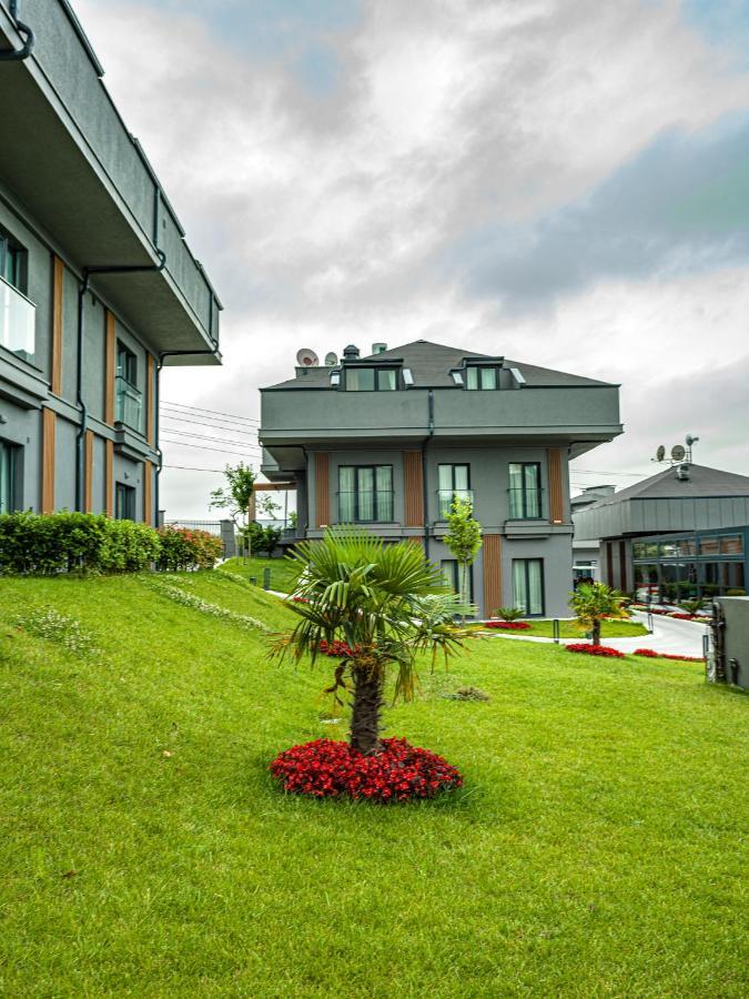 Hotel Menalo Premium Airport