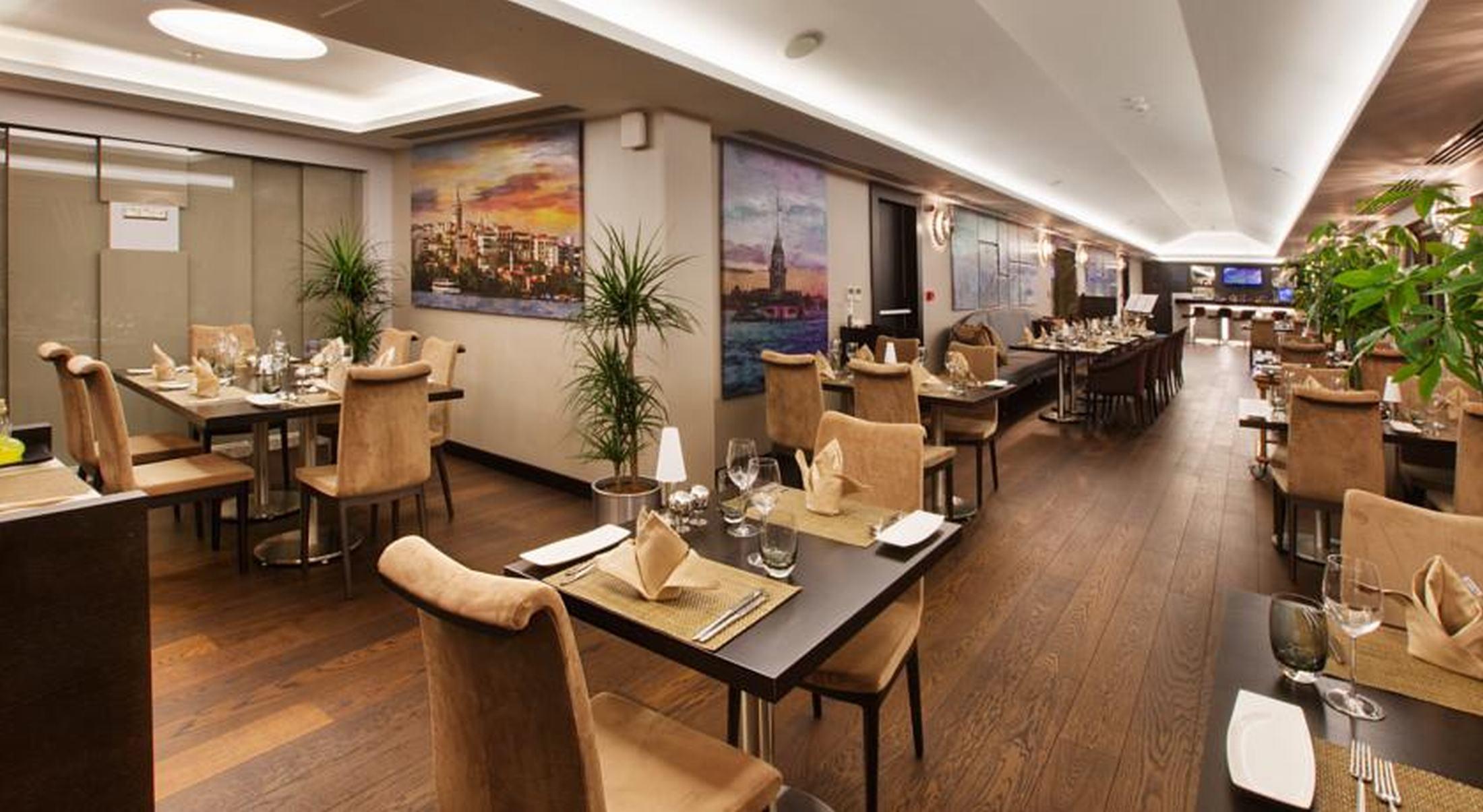 Dedeman Bostanci & Convention Center Hotel