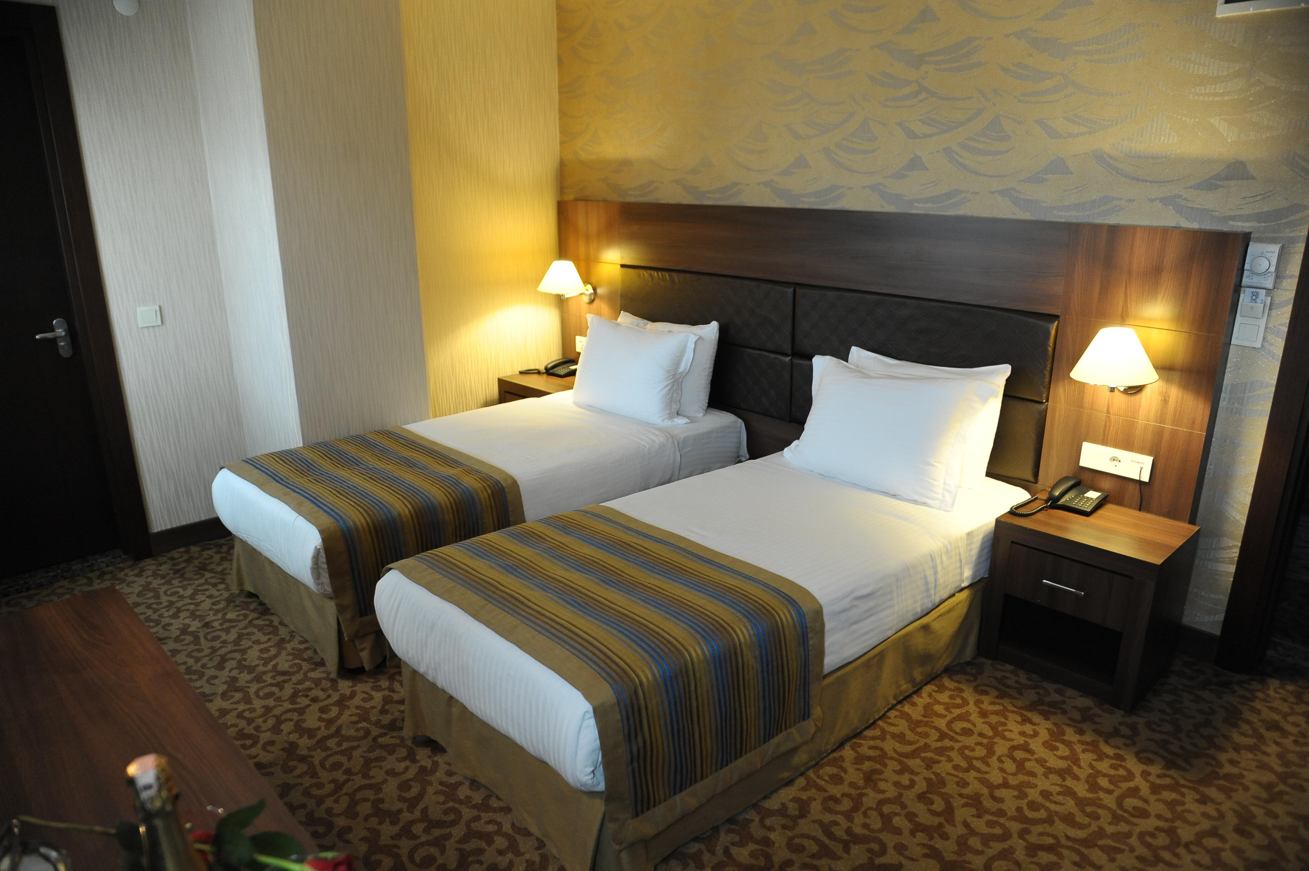 Rhiss Maltepe Hotel 4*