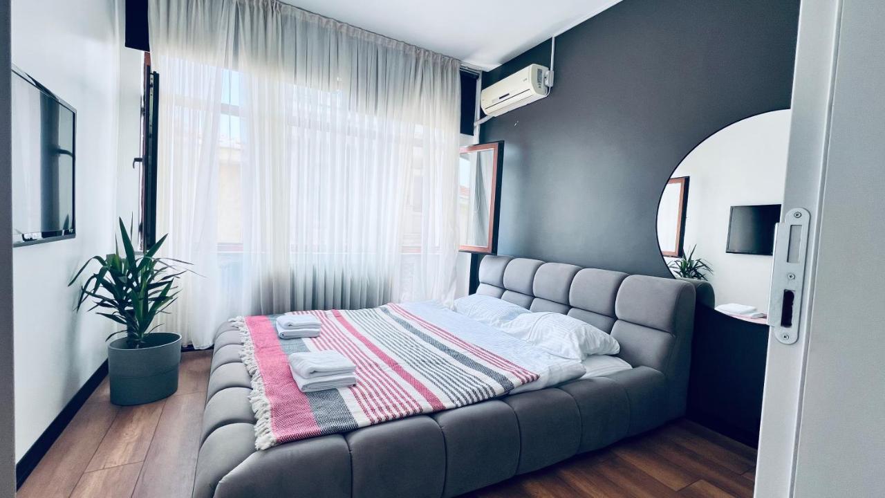 New Renovated 3 Bedroom 2 Bathroom Laleli