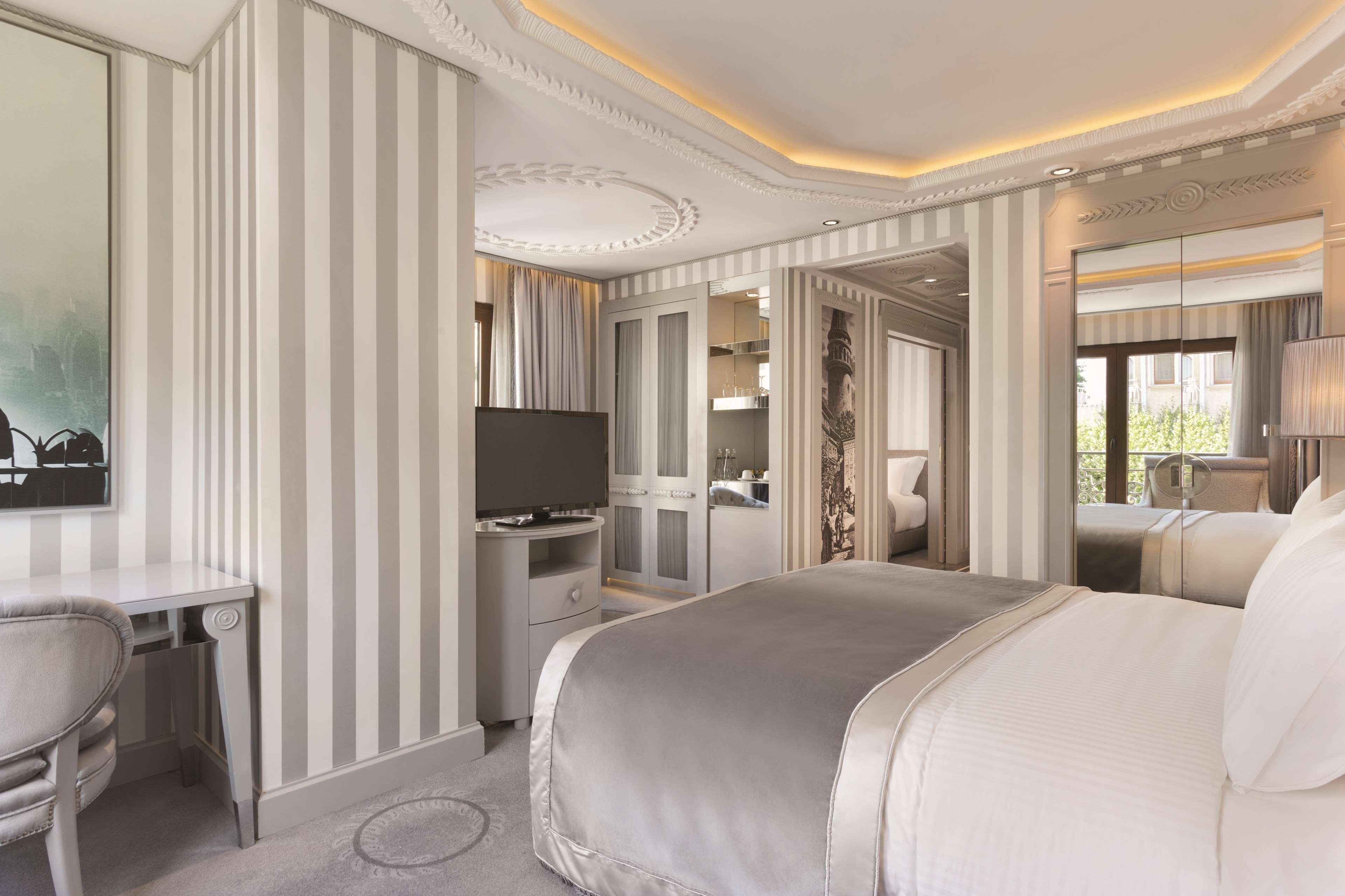 Otel Wyndham Grand Kalamış Marina 5*