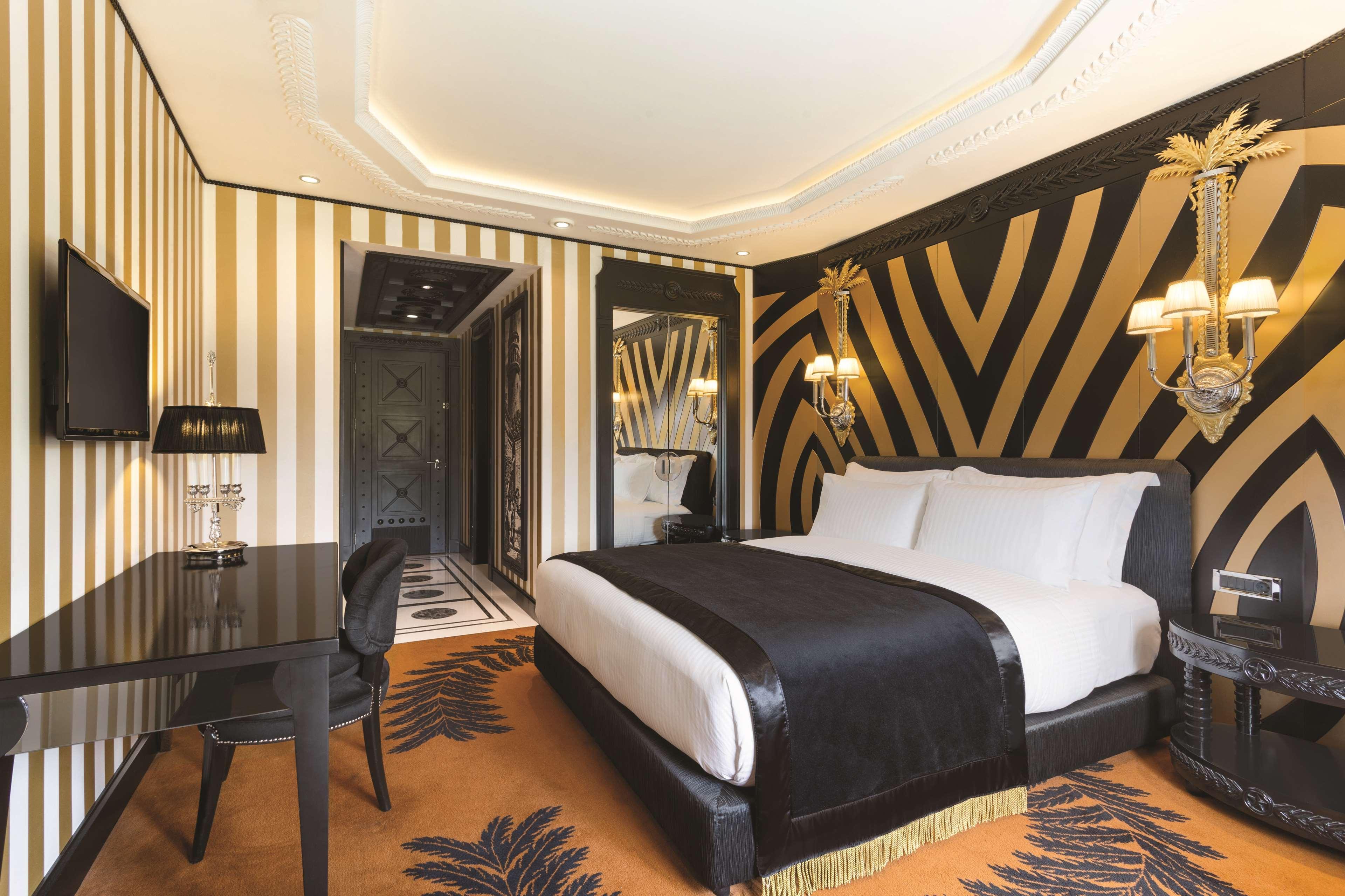 Otel Wyndham Grand Kalamış Marina 5*