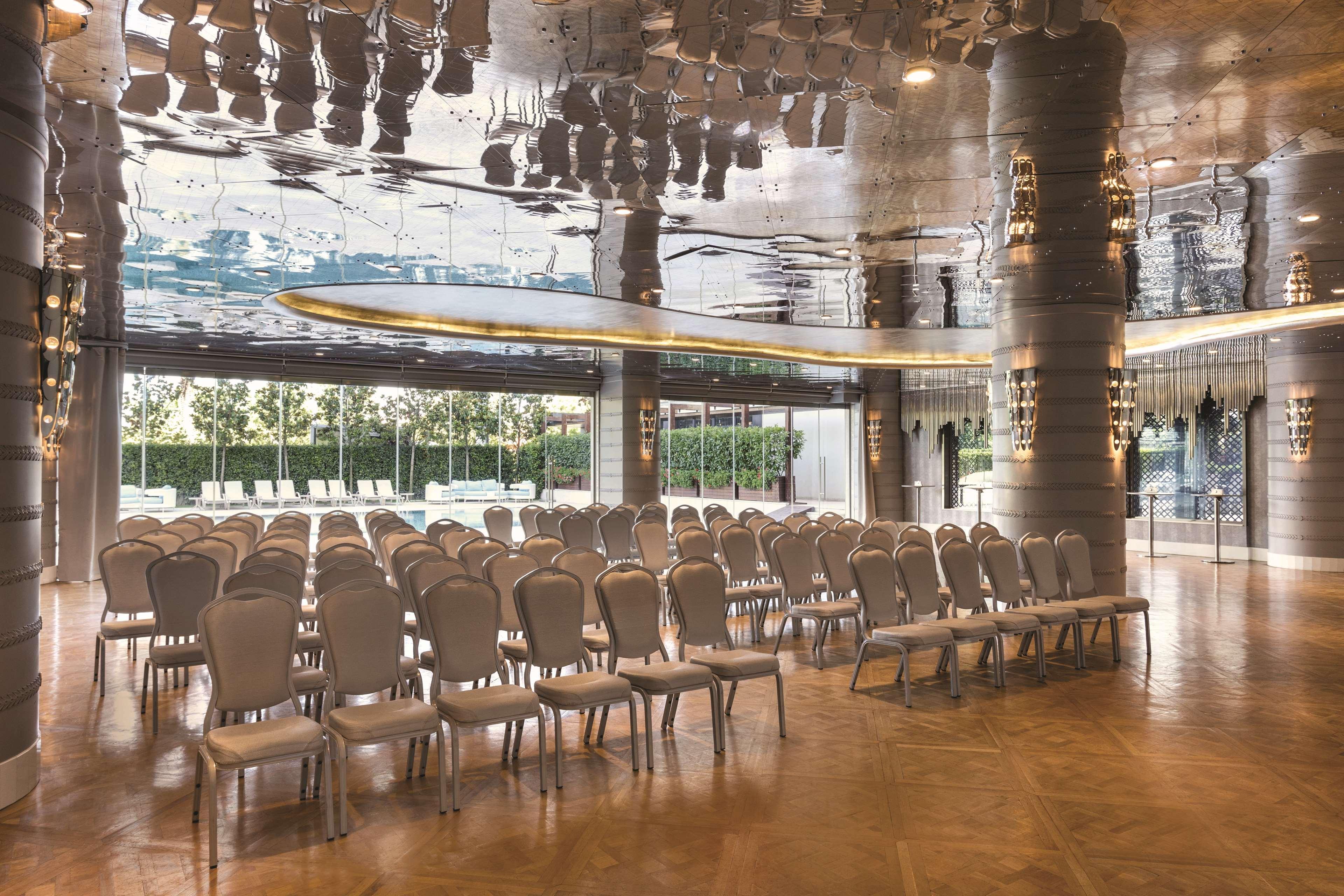 Otel Wyndham Grand Kalamış Marina 5*