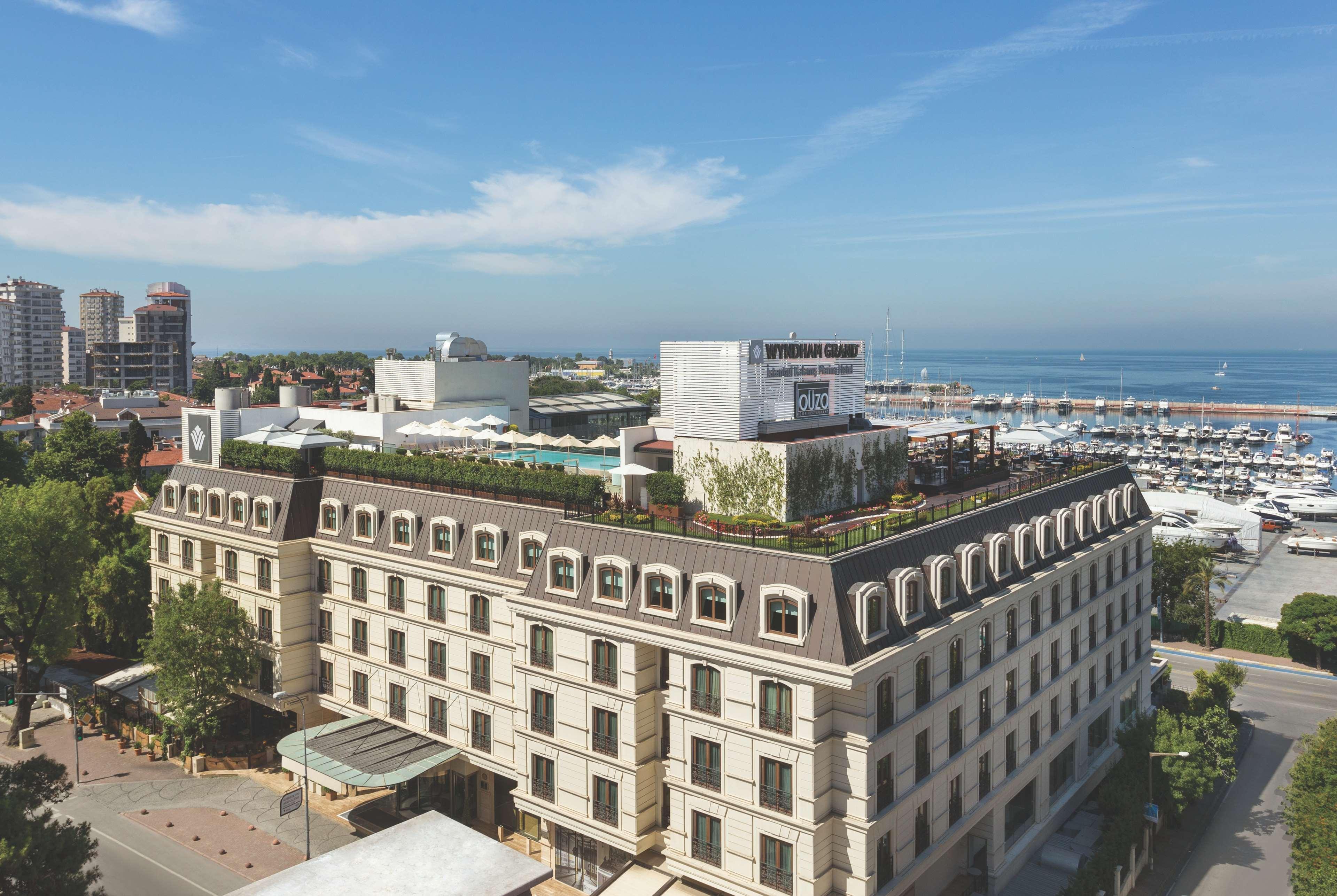 Otel Wyndham Grand Kalamış Marina 5*