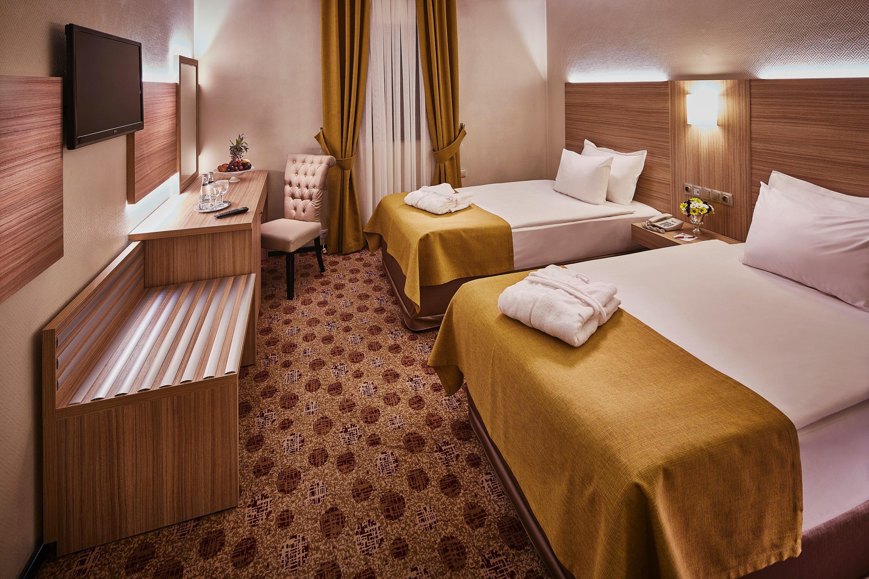 Otel Güneş Merter 4*