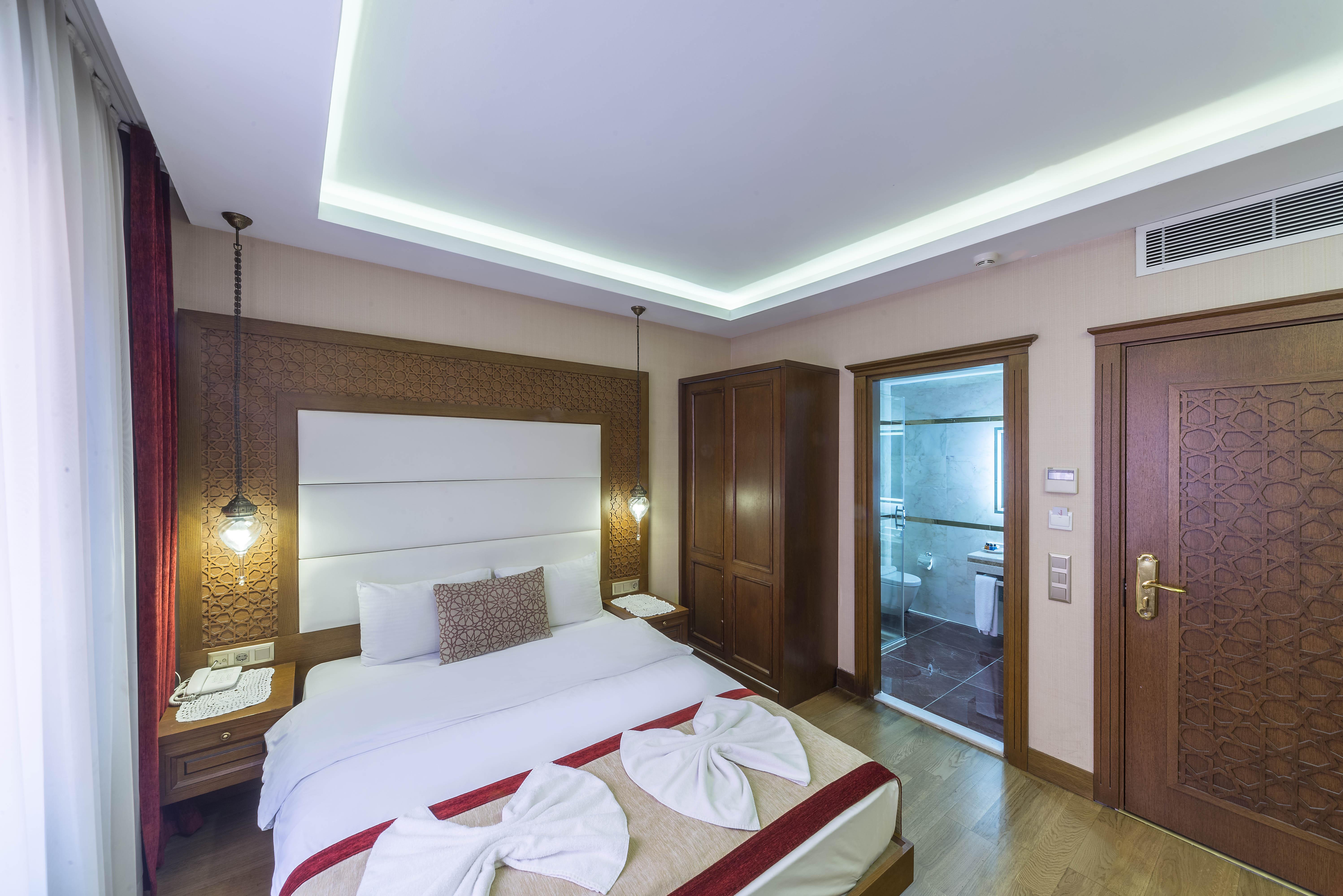 Hotel Lalinn
