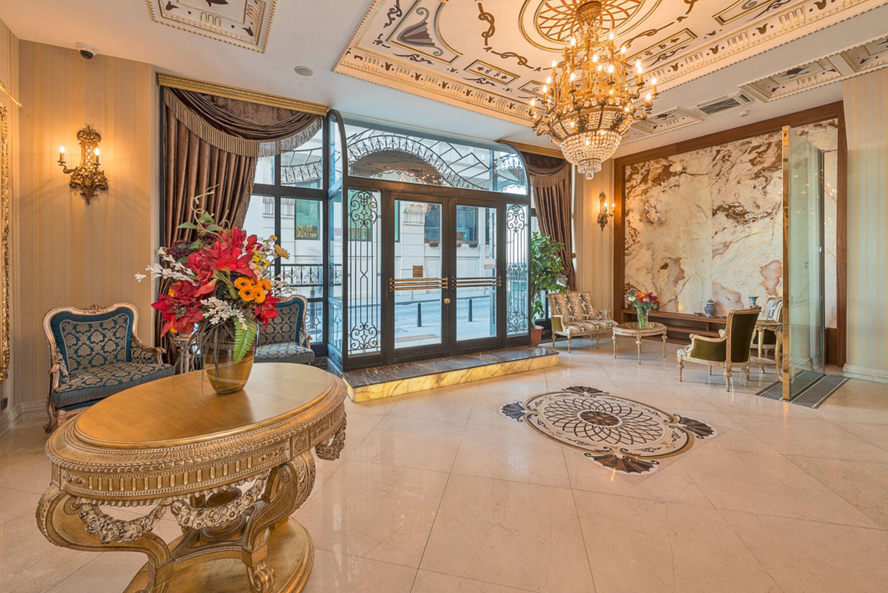 The Pera Hill 4*