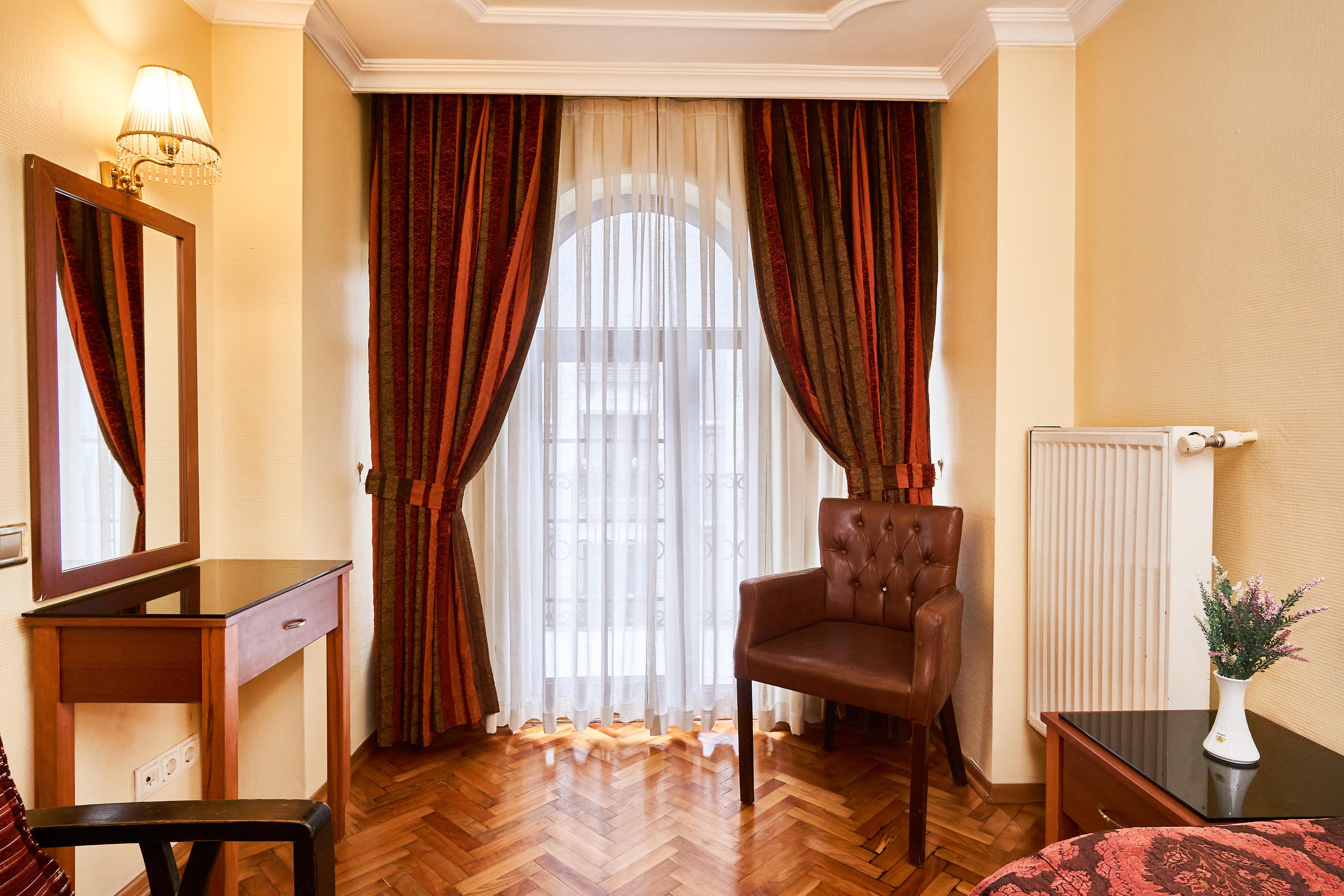 Hotel Amber &
