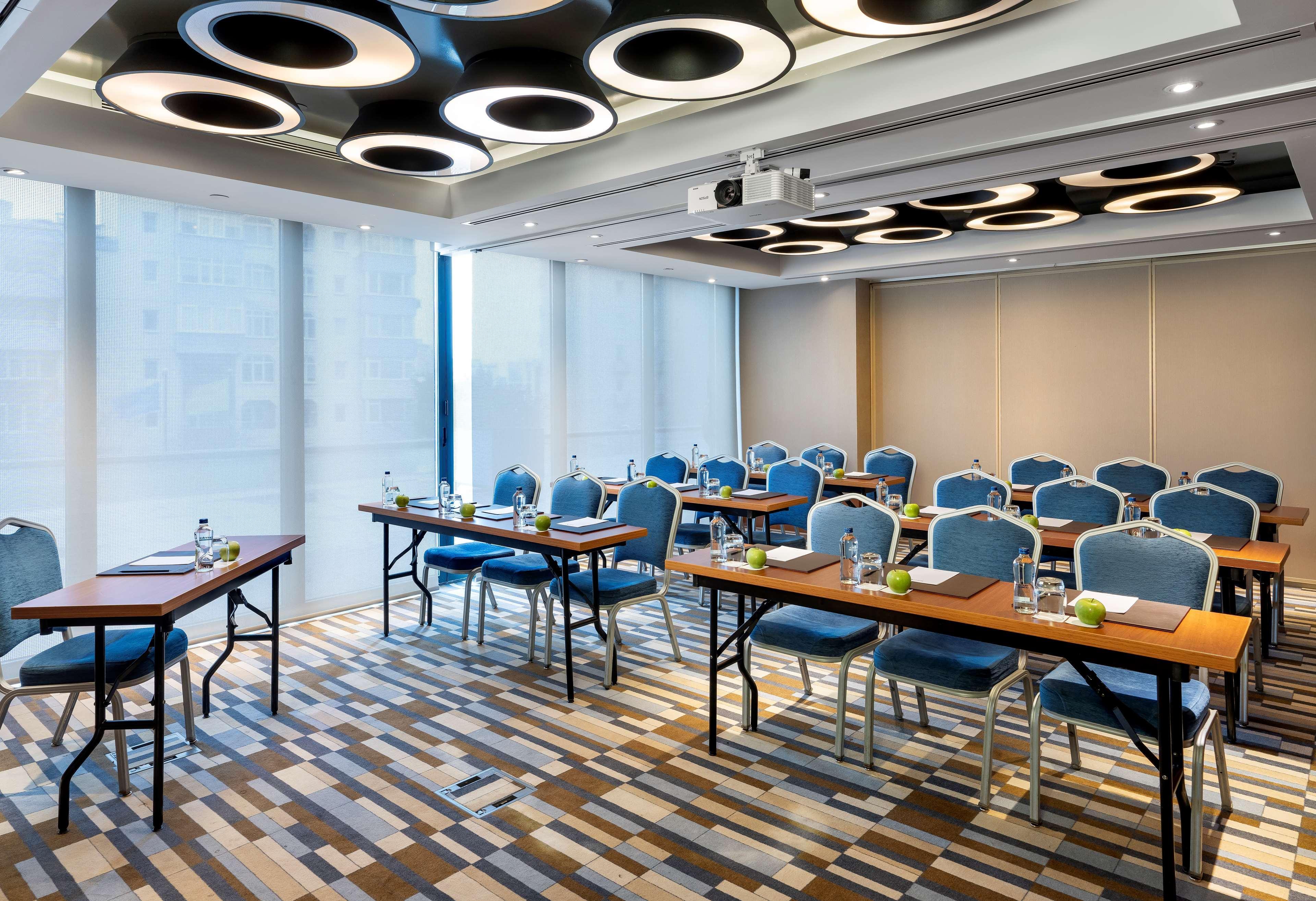 Radisson Blu 5* Istanbul