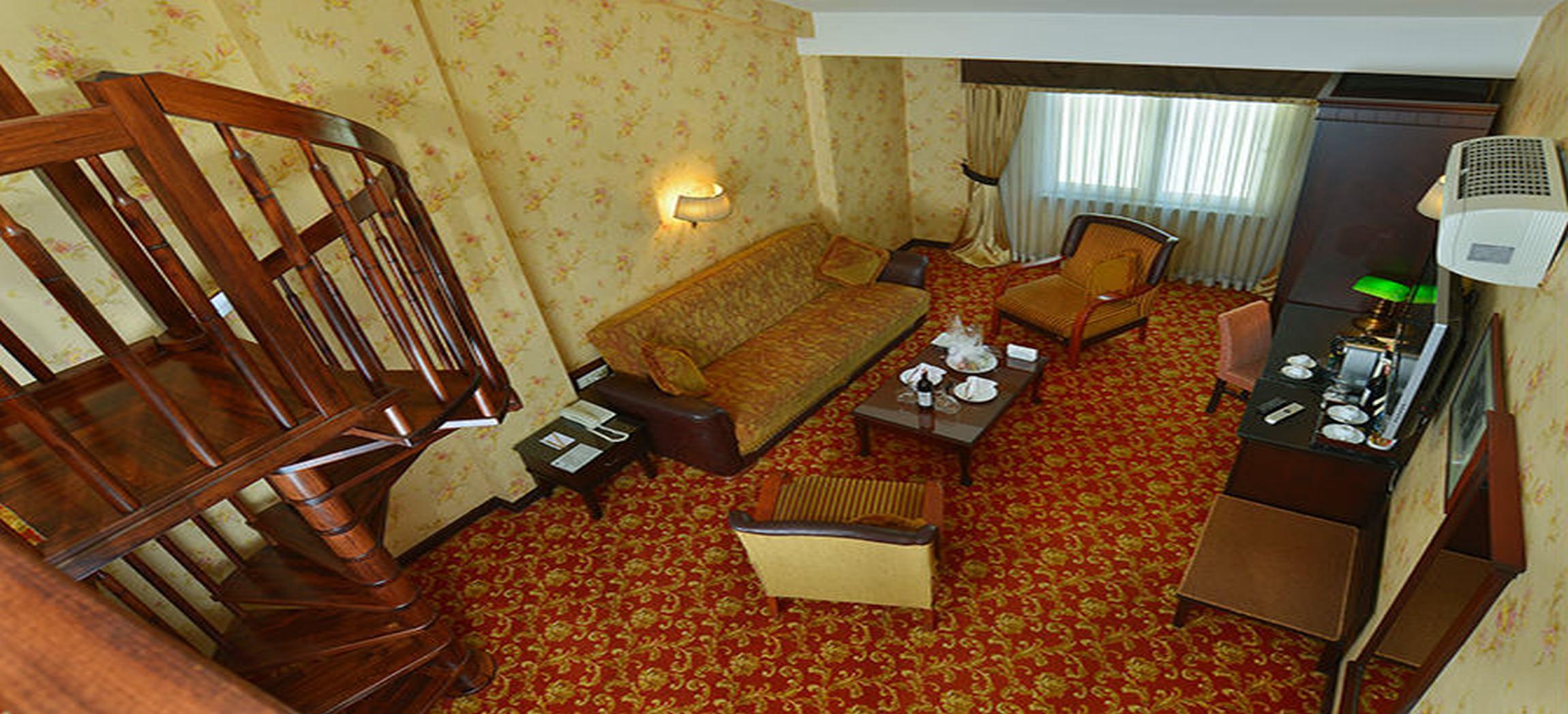 Pera Rose & Hotel 4*
