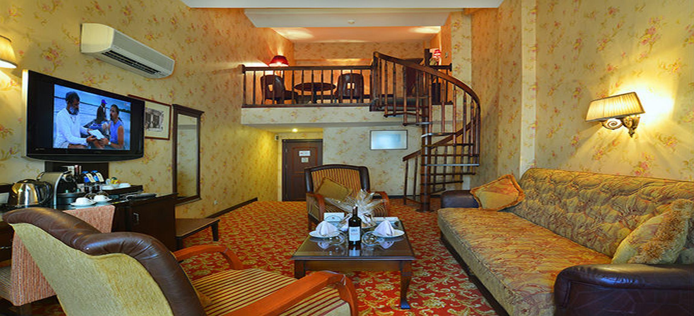 Hotel Pera Rose &