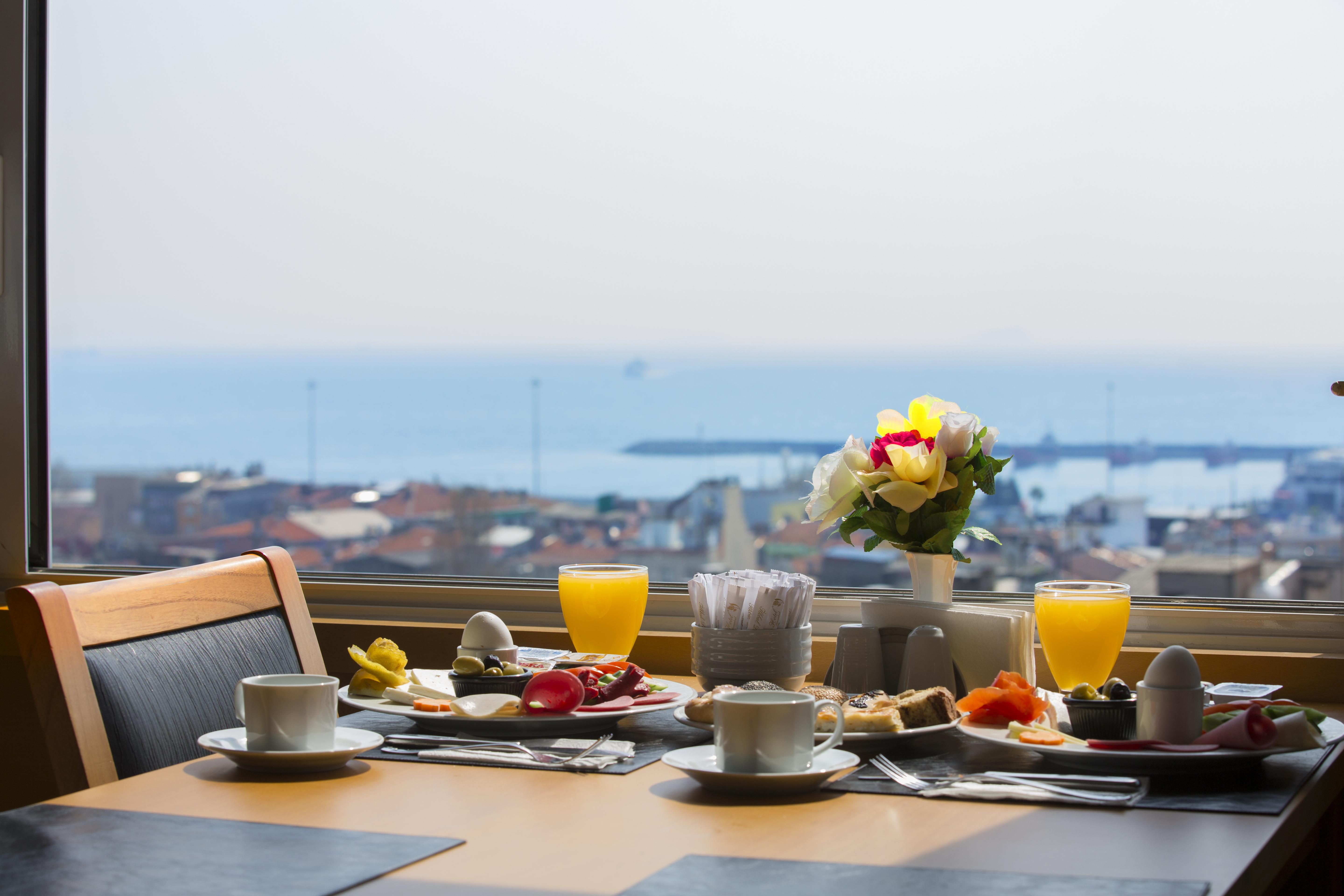Ilkbal Deluxe &spa 4* Istanbul