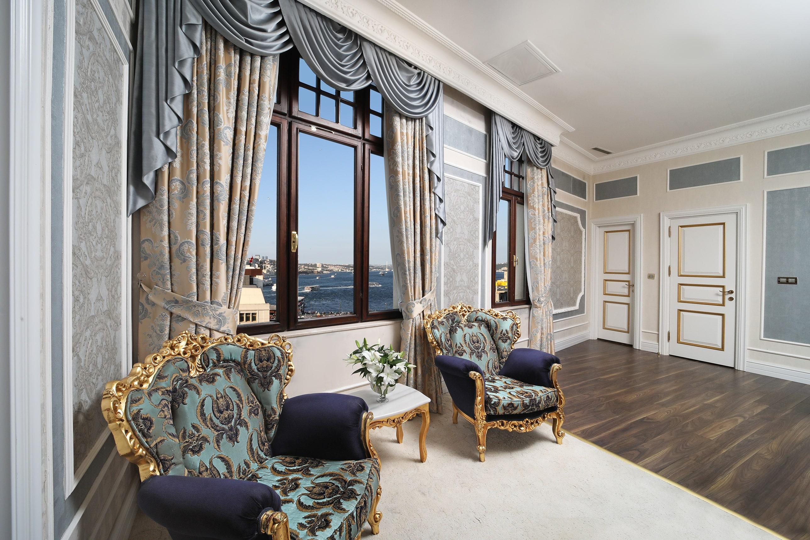 Legacy Ottoman Hotel 5*