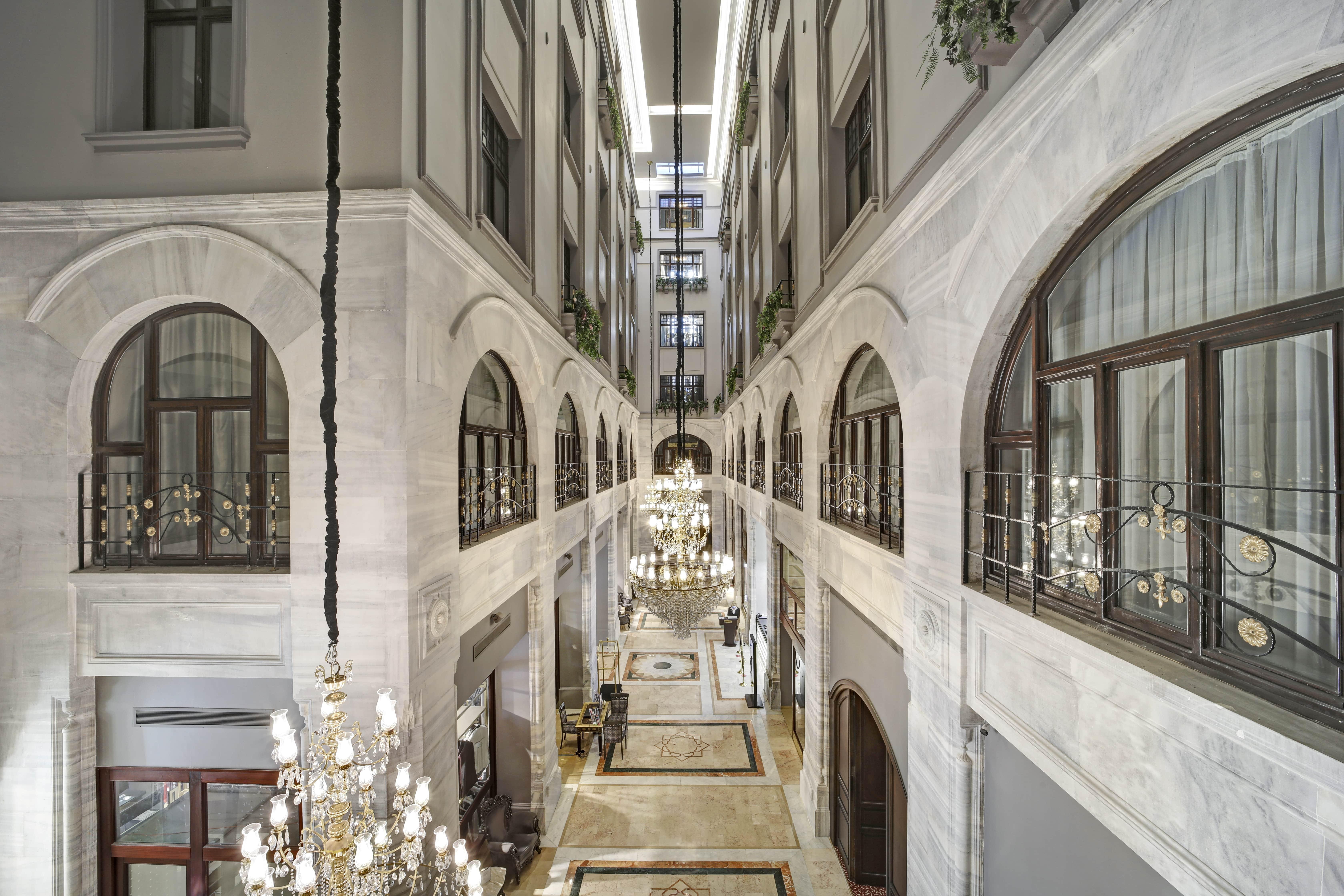 Legacy Ottoman 5*