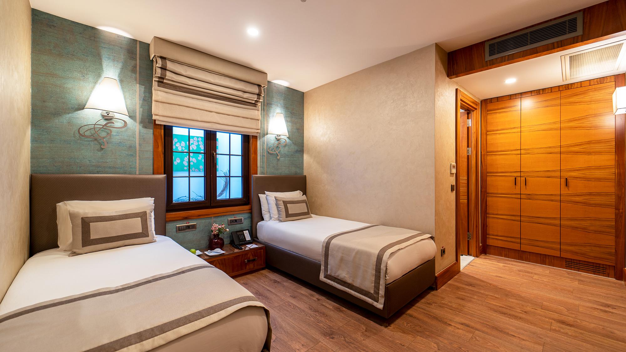 Biz Cevahir Sultanahmet Hotel 4*