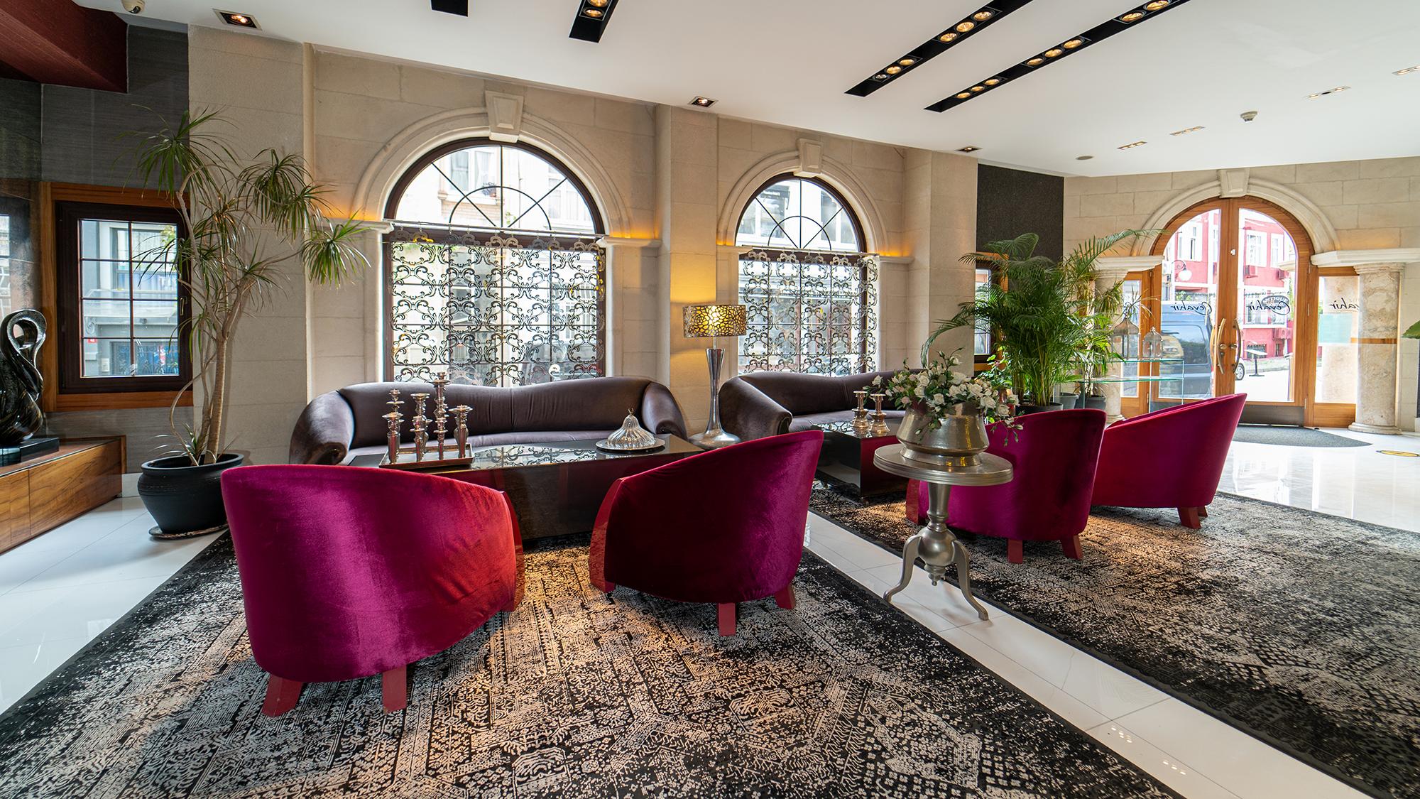 Otel Biz Cevahir Sultanahmet 4*