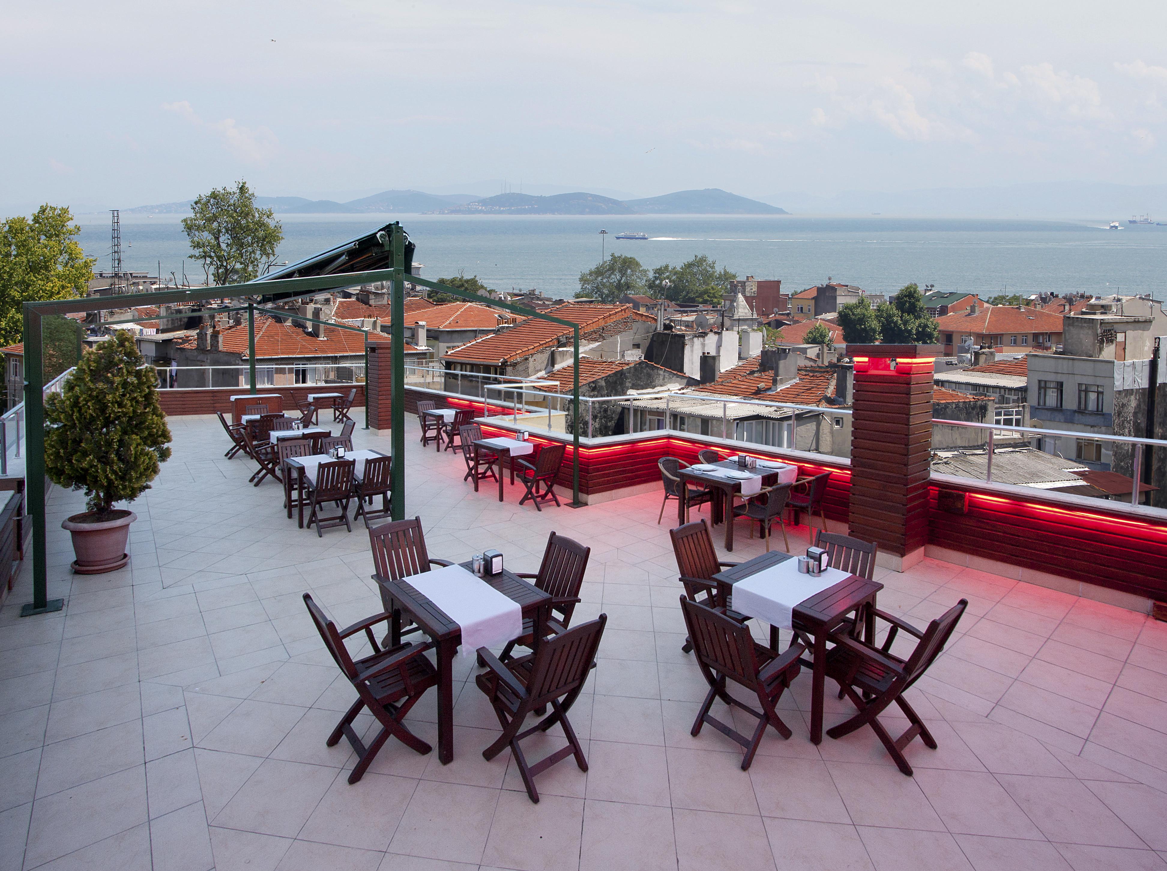 Nanda Hotel 4*