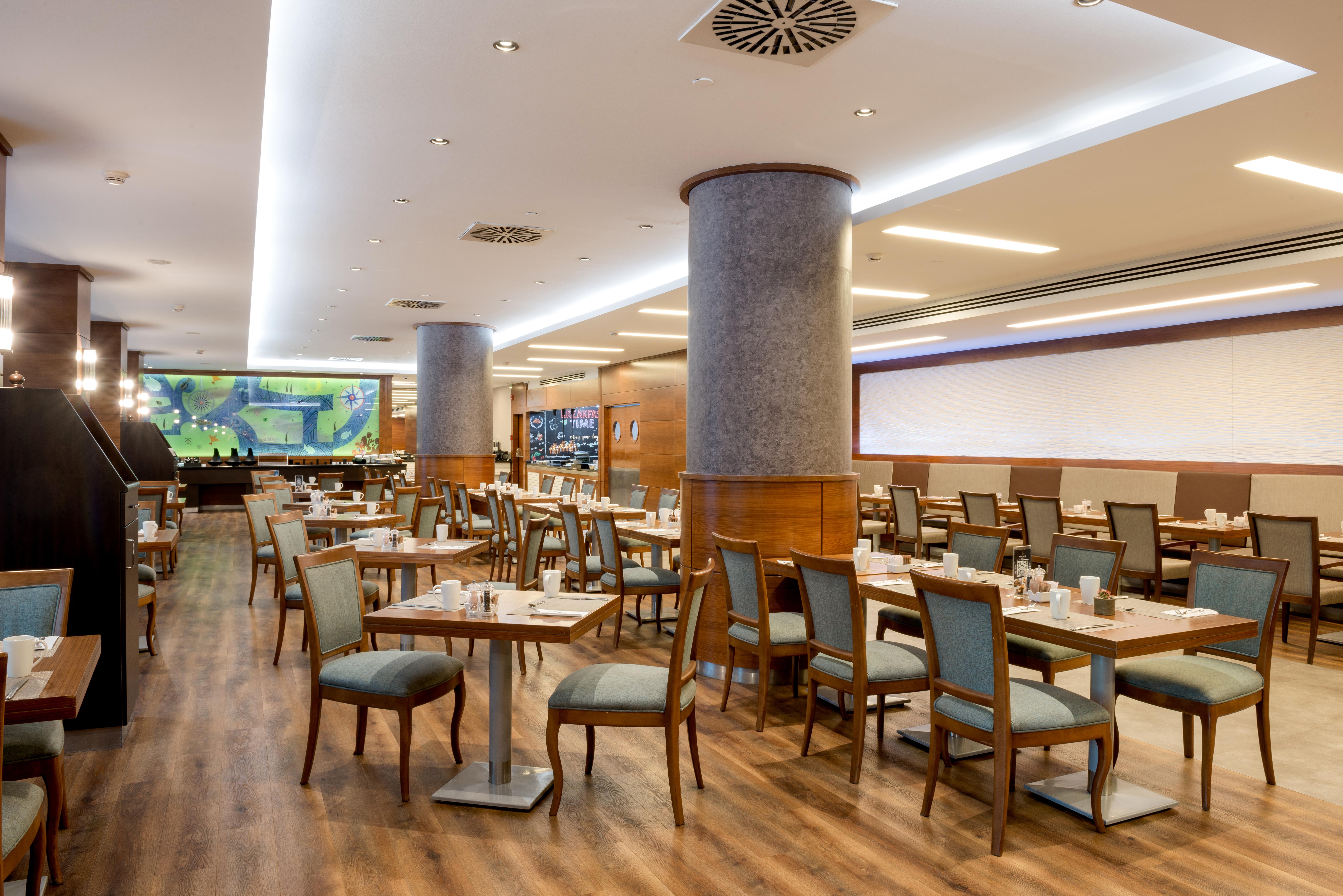 Ramada Plaza By Wyndham Center (adults Only)