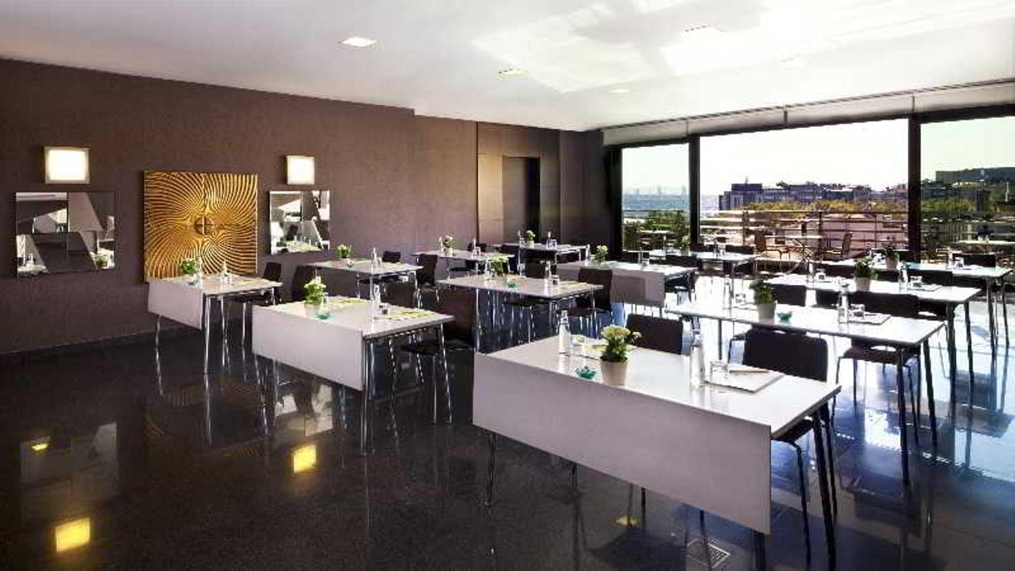 Hotel Point Taksim 5*