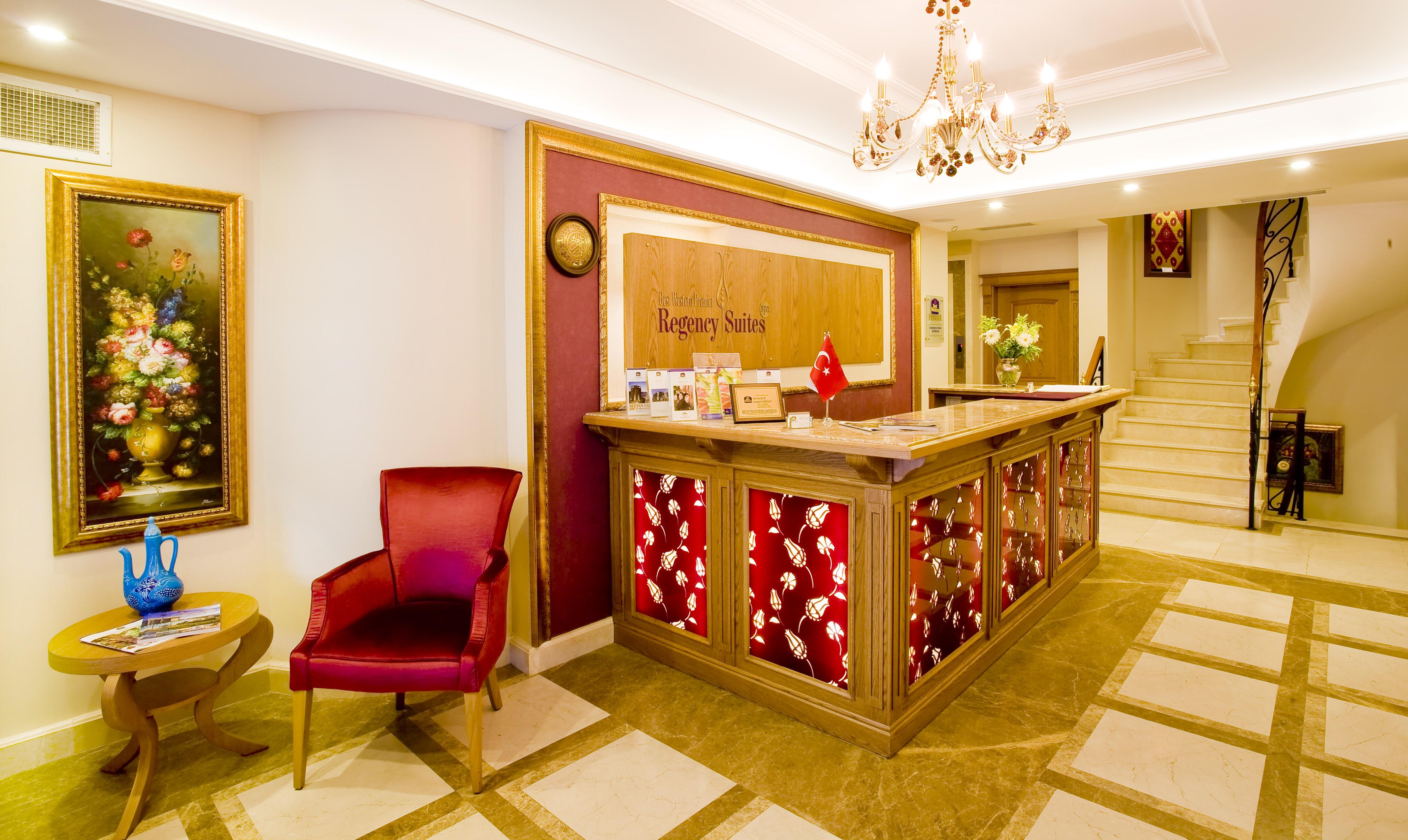 Glk Premier Regency & Hotel 3*