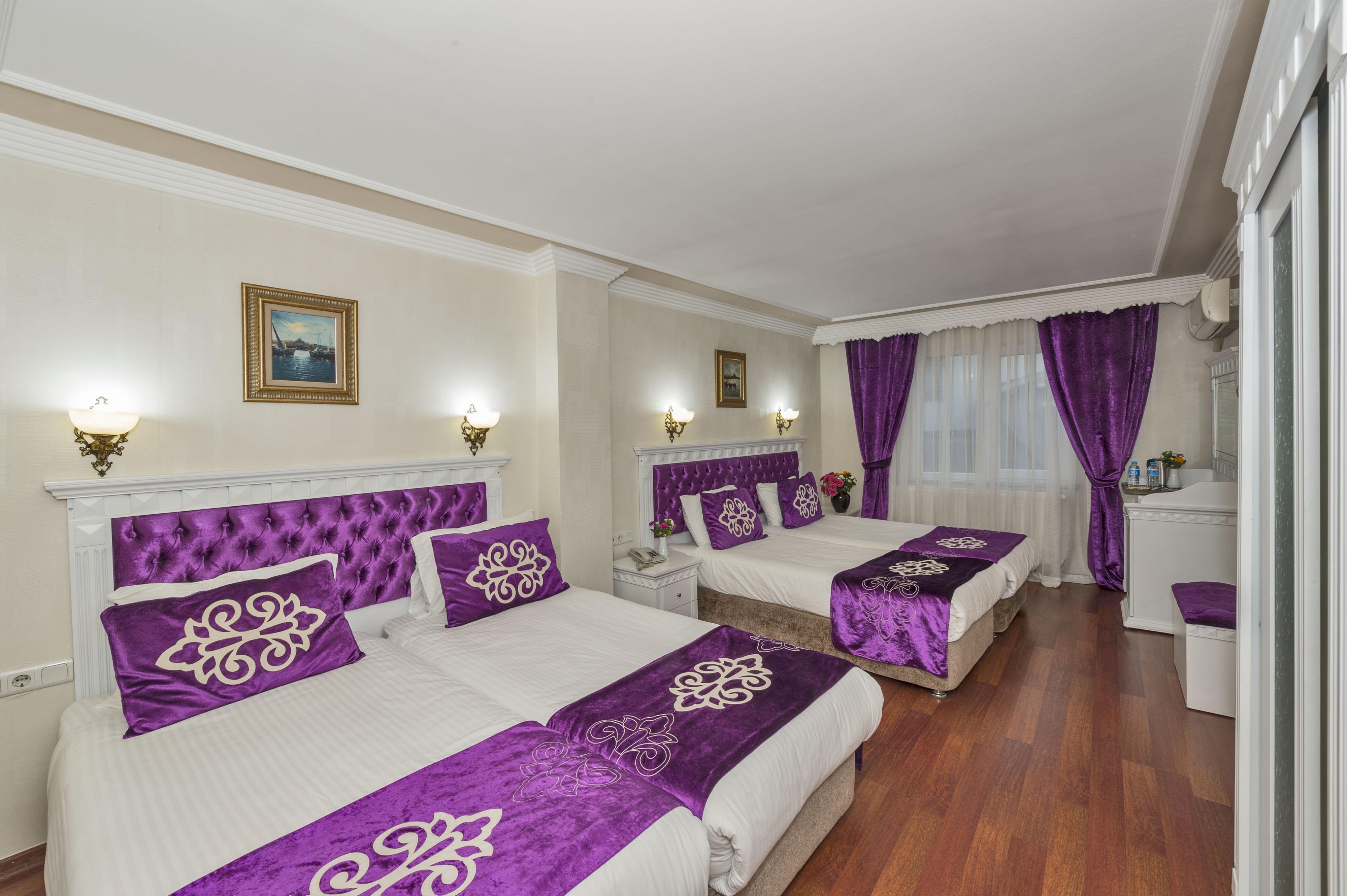 Istanbul Holiday Hotel Otel 3*