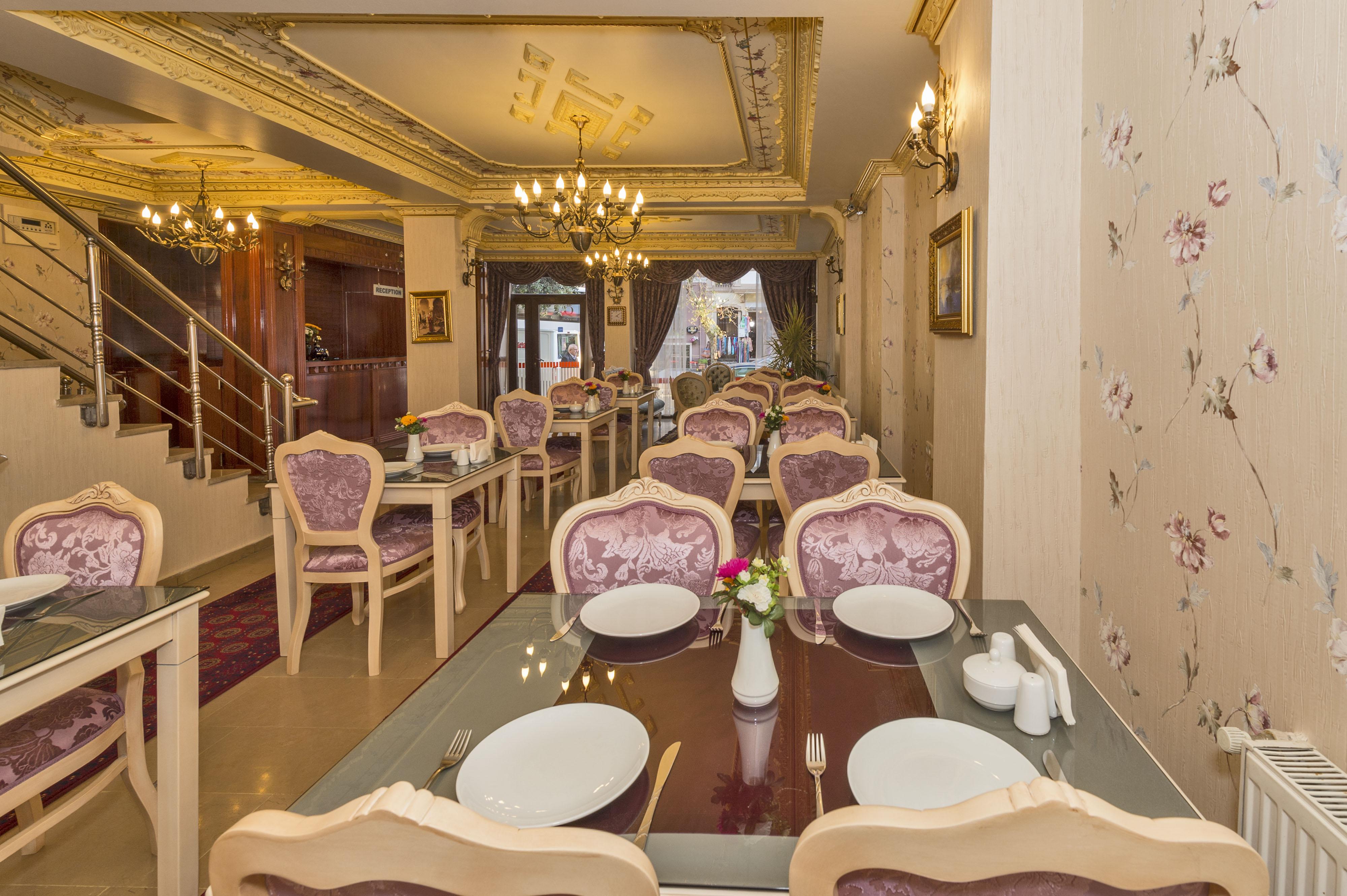 Otel Istanbul Holiday Hotel