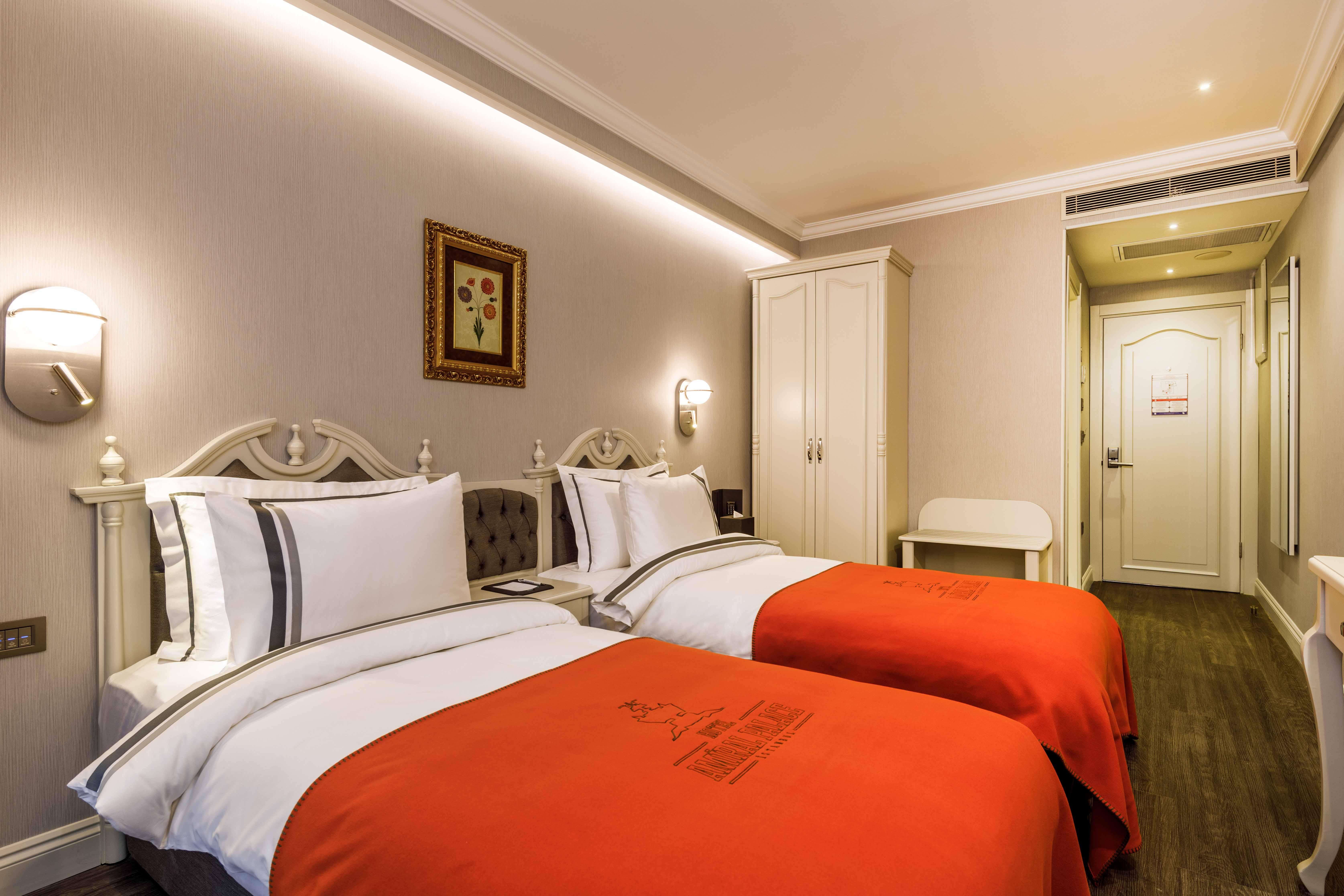 Hotel Amiral Palace Boutique Class 4*