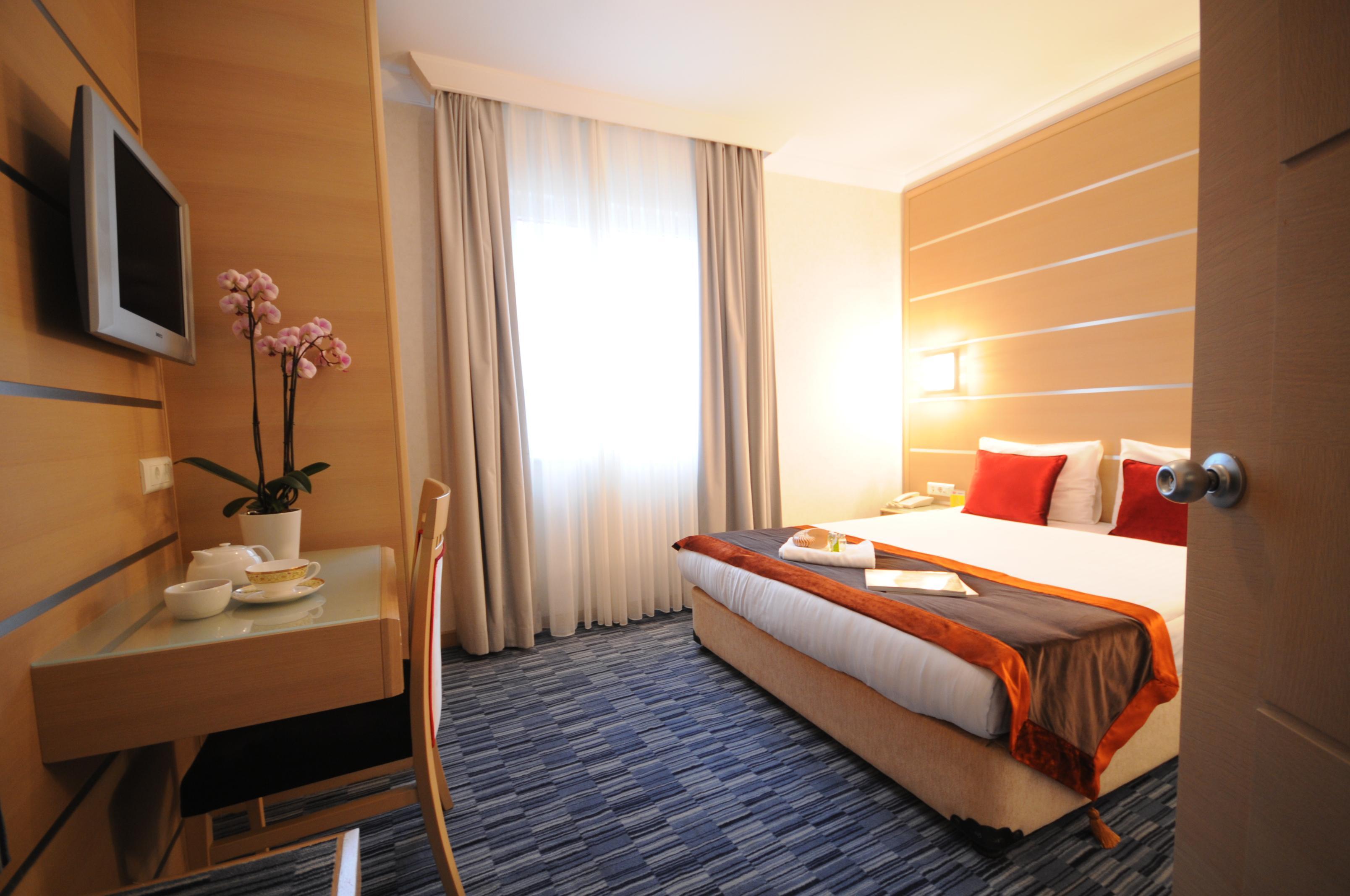 Sv Business Taksim Istanbul