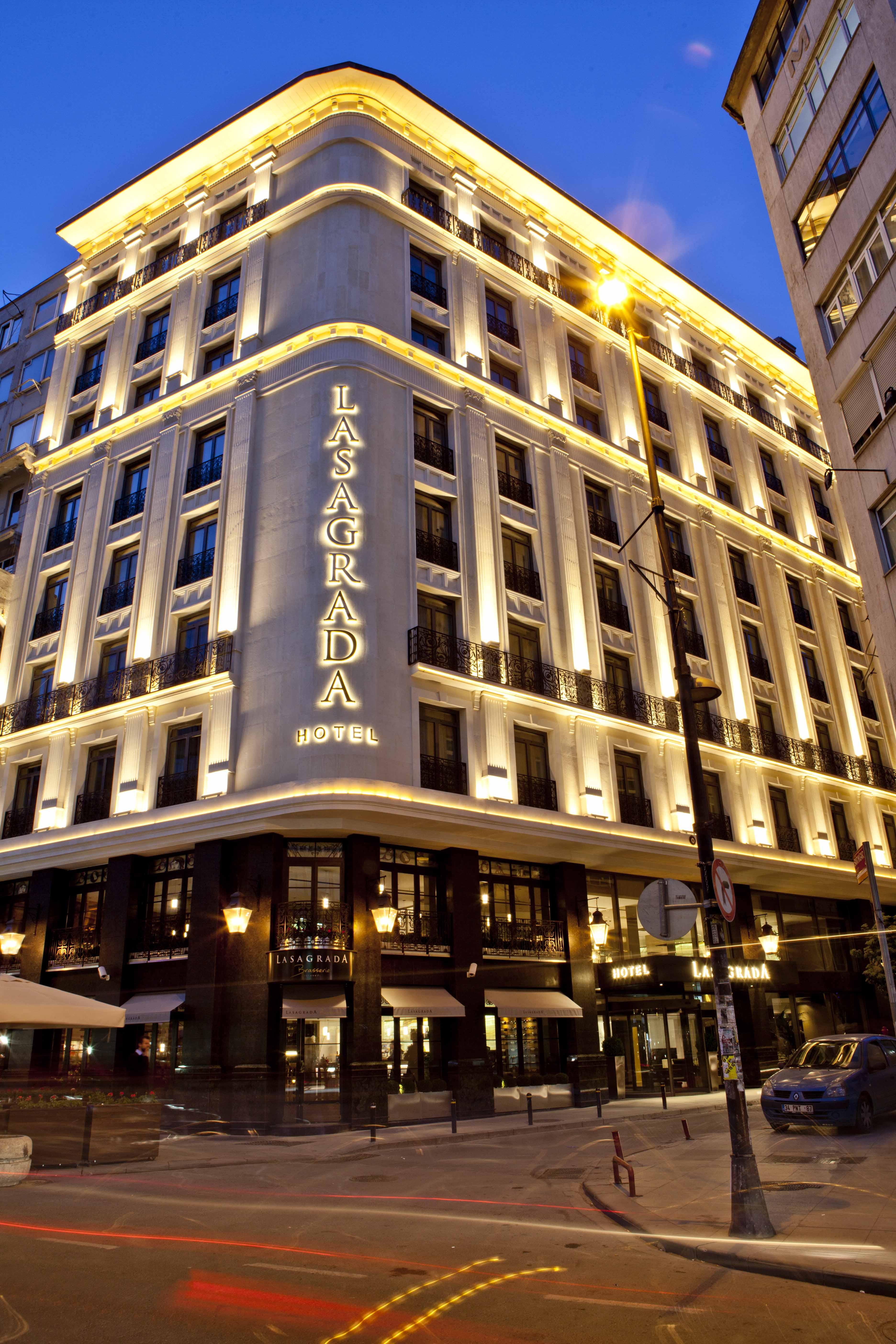 Lasagrada Otel