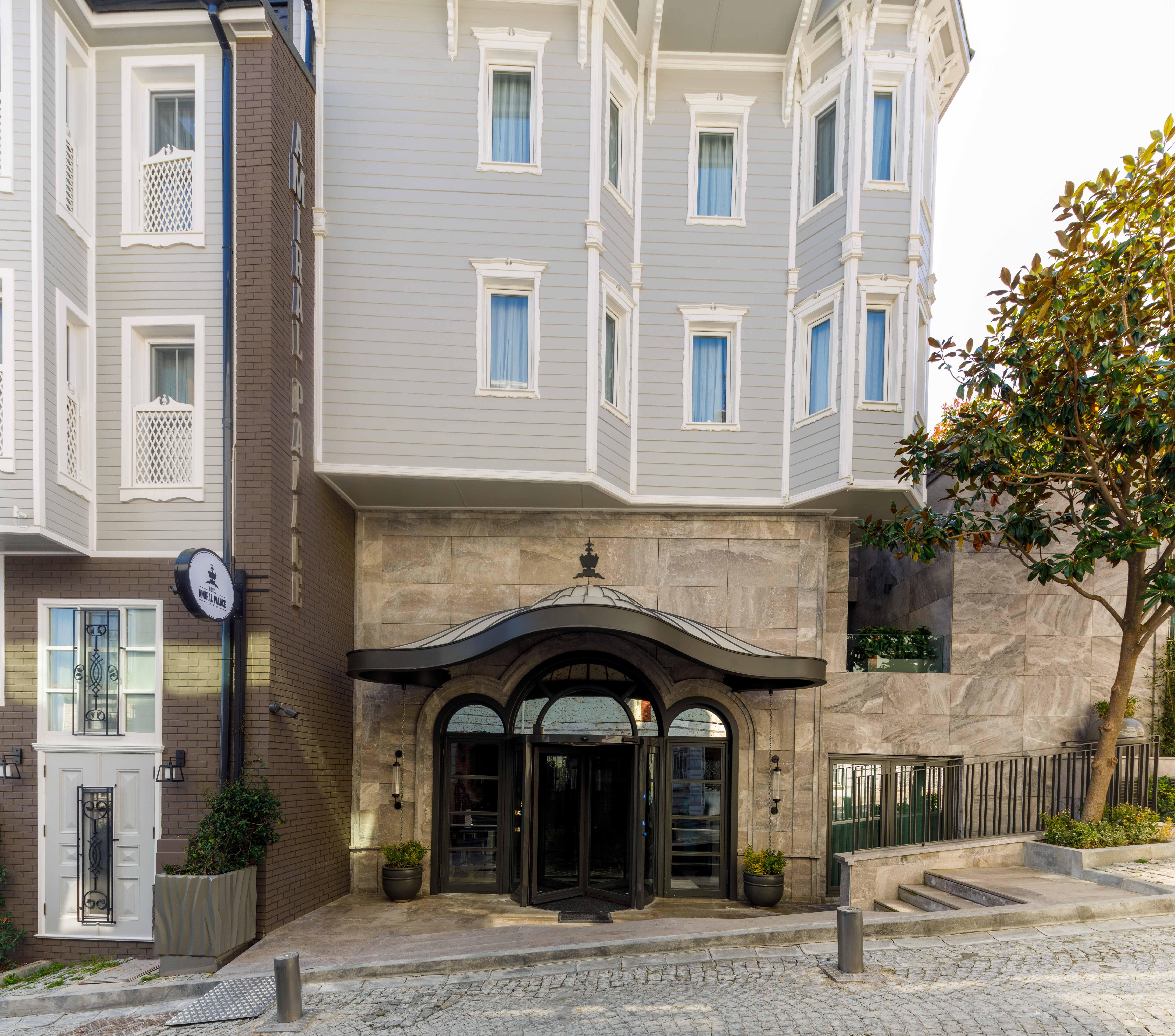 Amiral Palace Boutique Class 4*