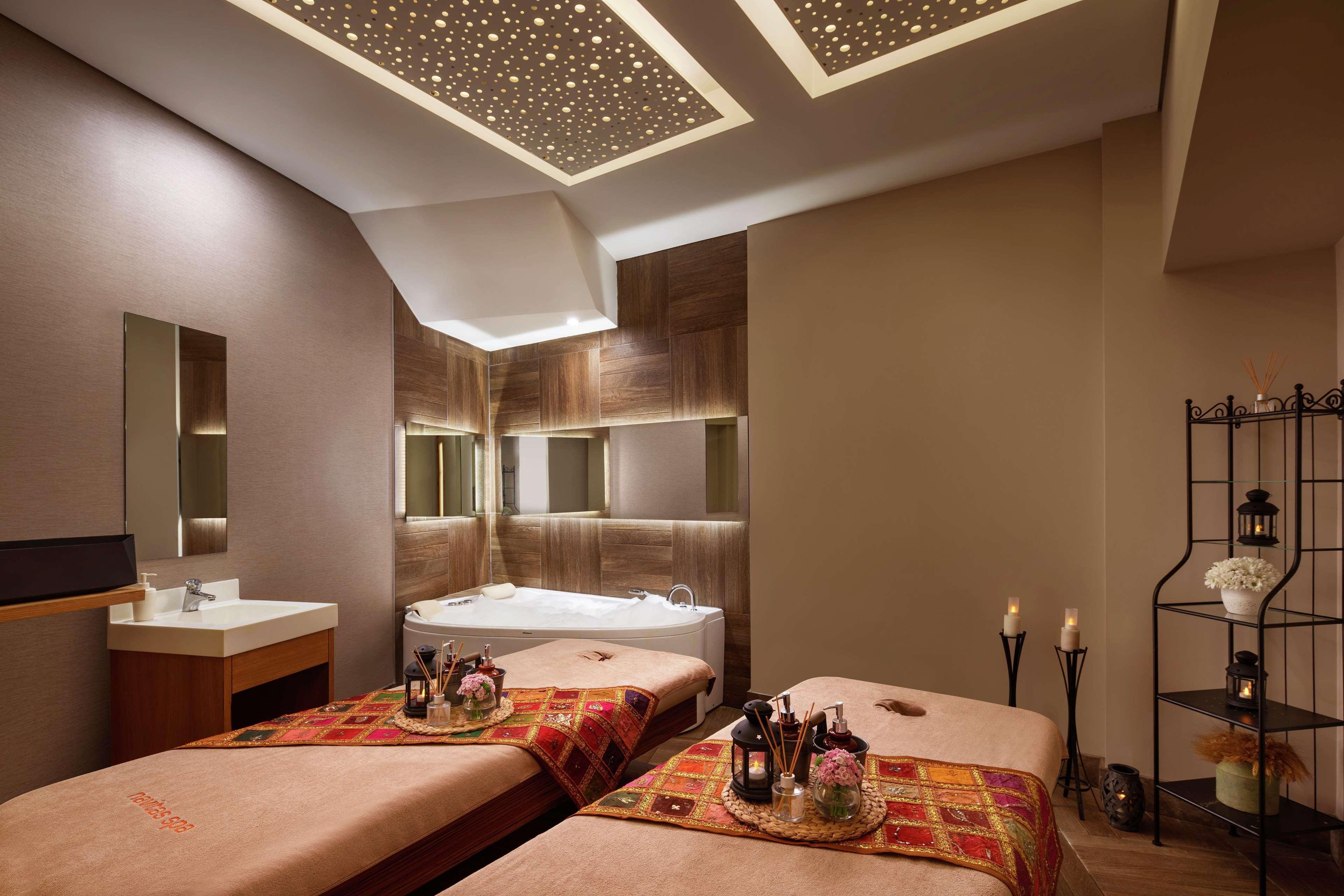 Hotel Doubletree By Hilton Gayrettepe 5*
