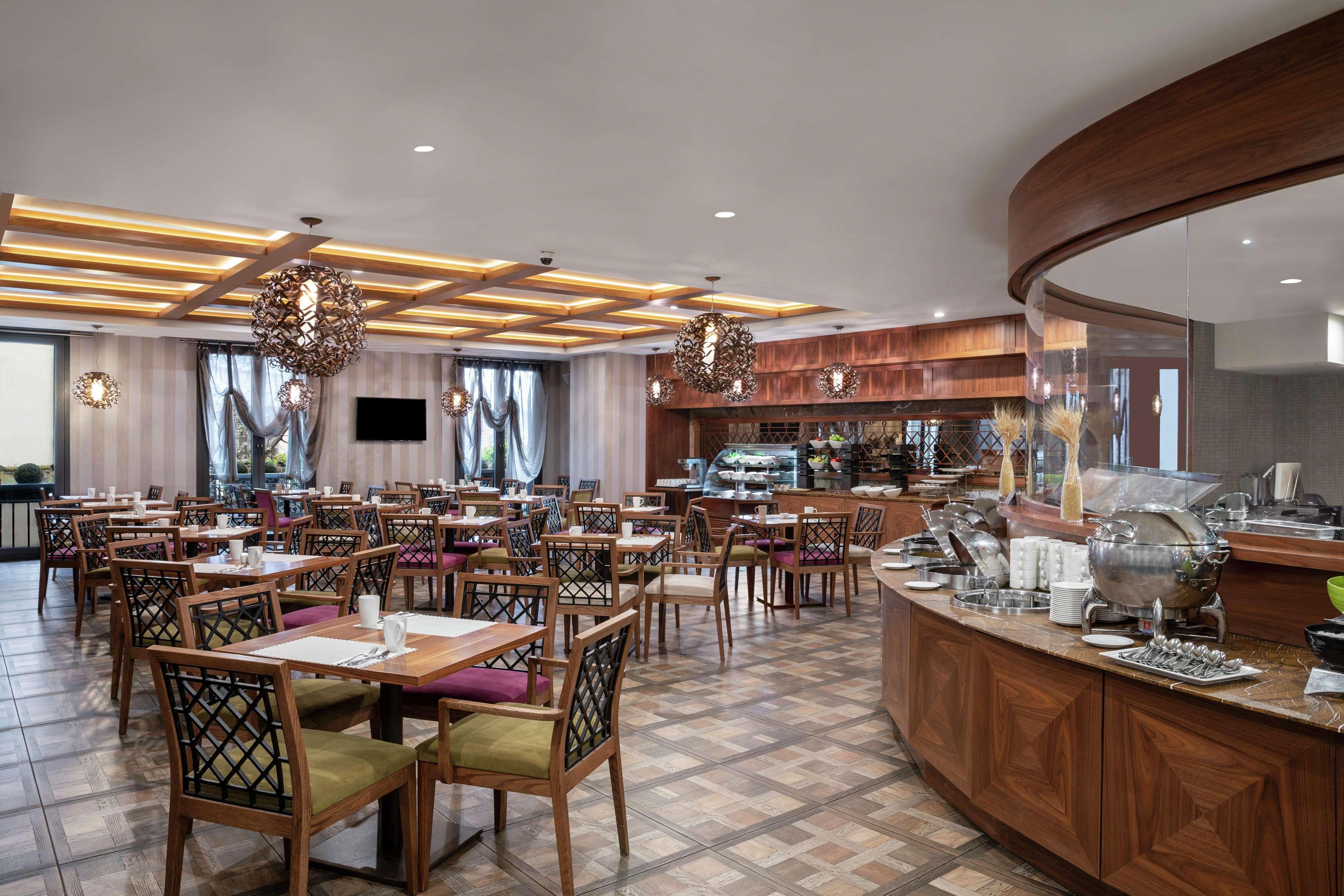 Doubletree By Hilton Gayrettepe
