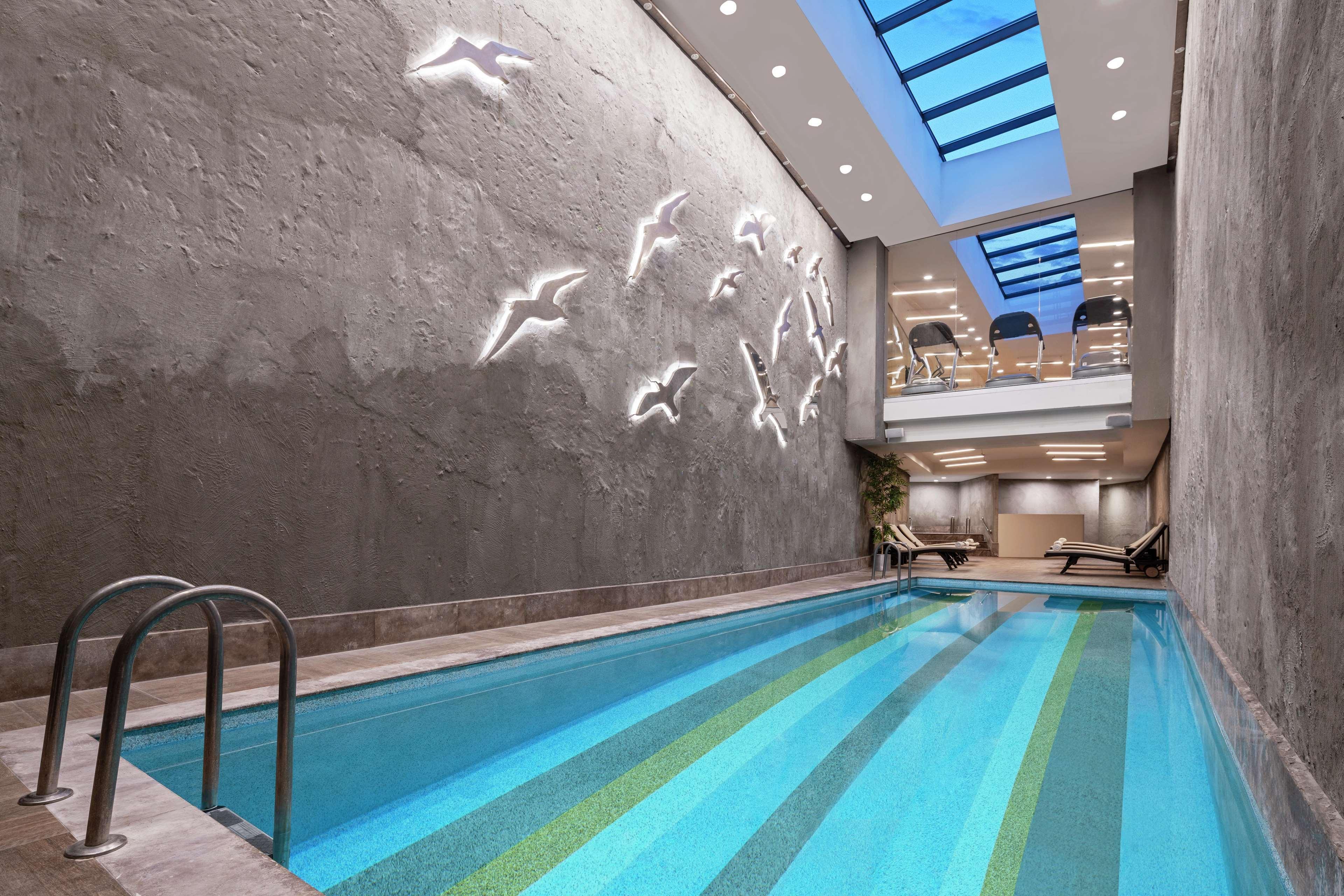 Doubletree By Hilton Gayrettepe Hotel 5*